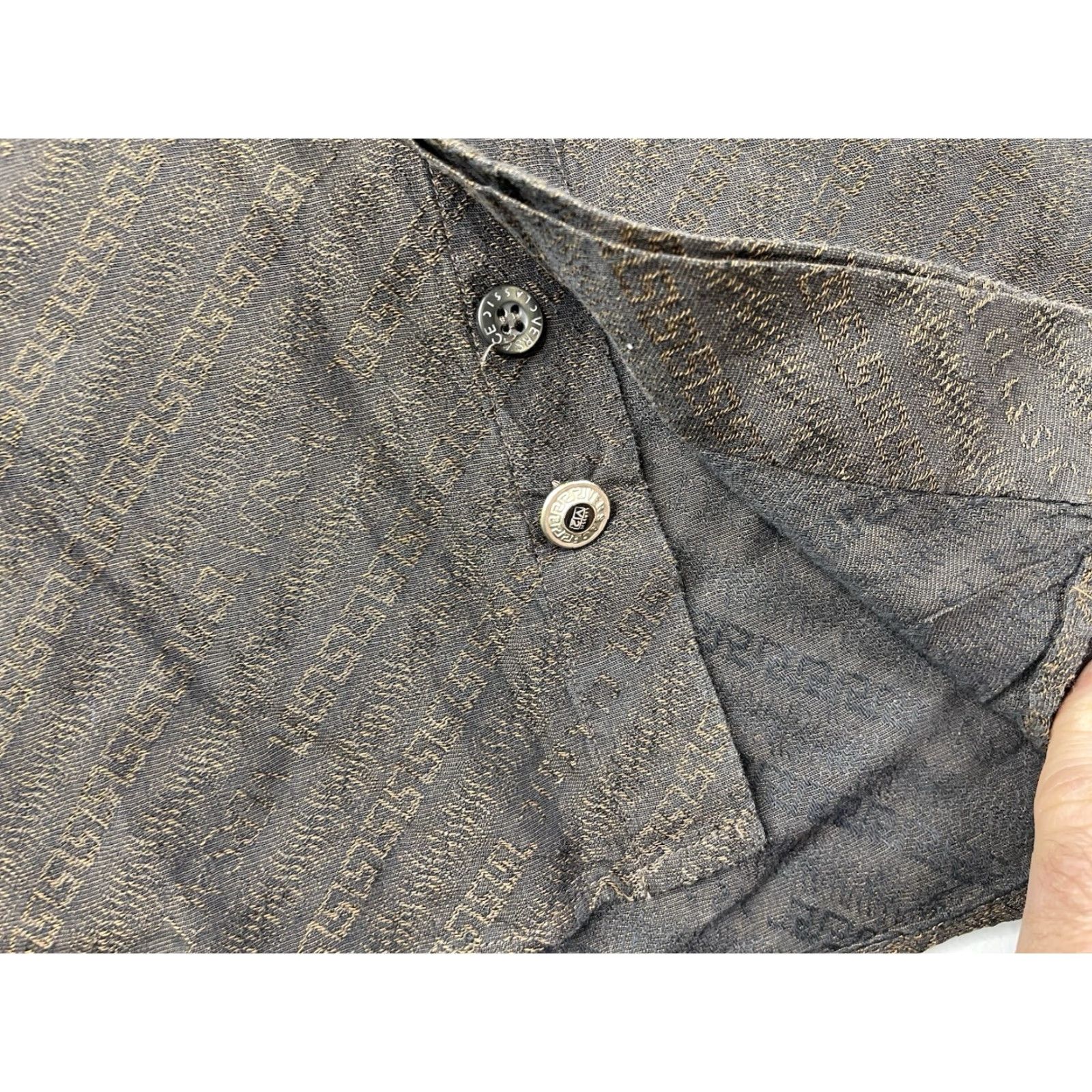 Versace VINTAGE Versace Dress Shirt Men Size 16.5/42 Brown Cotton Blend Barrel Cuff Button Collared Classic 16.5 Regular All Seasons Medusa Buttons Vintage Size 46R - 6 Thumbnail