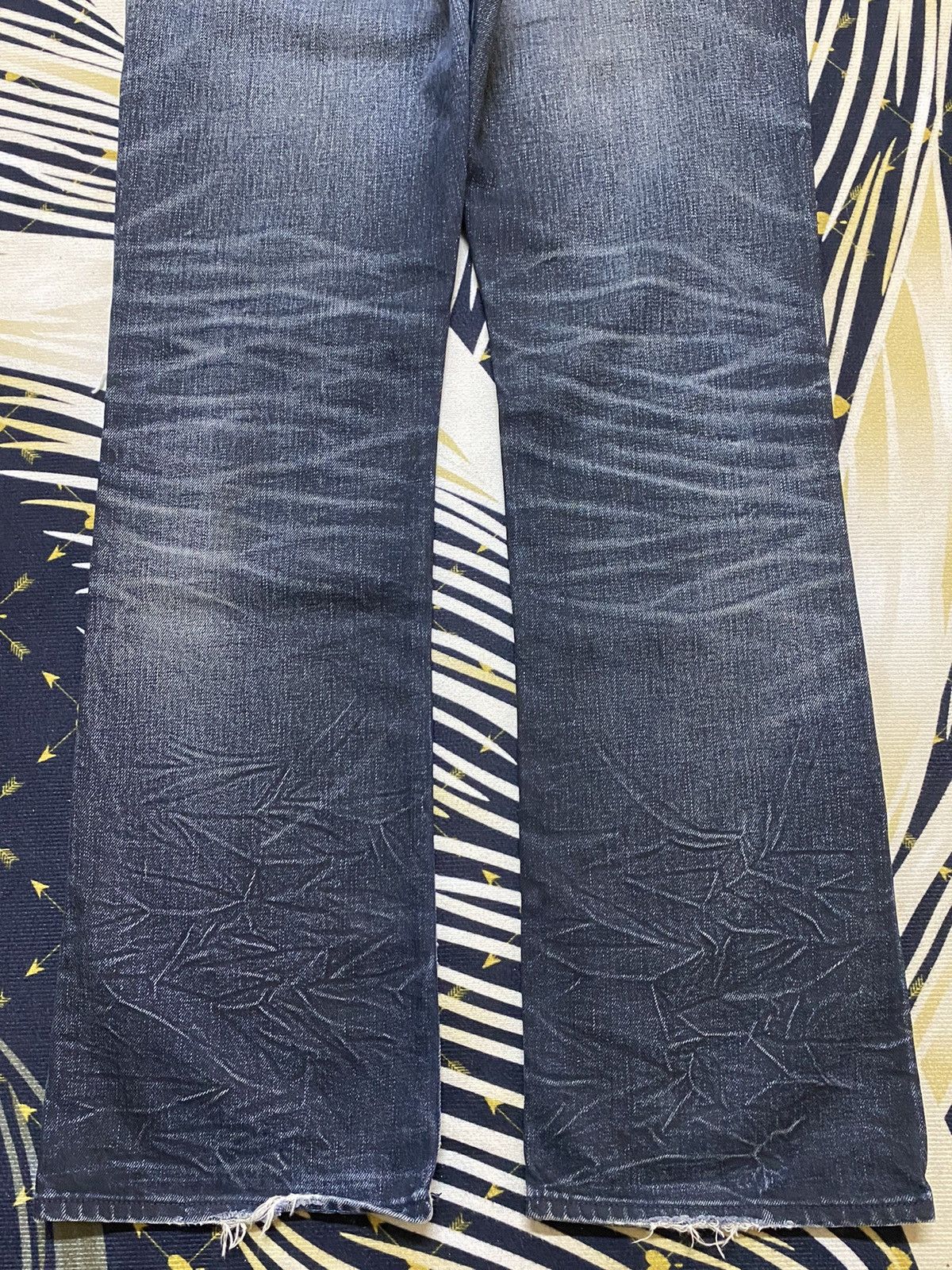 Gap Vintage Gap Denim Whisker Distressed Flare Bootcut Jeans Size US 31 - 6 Thumbnail