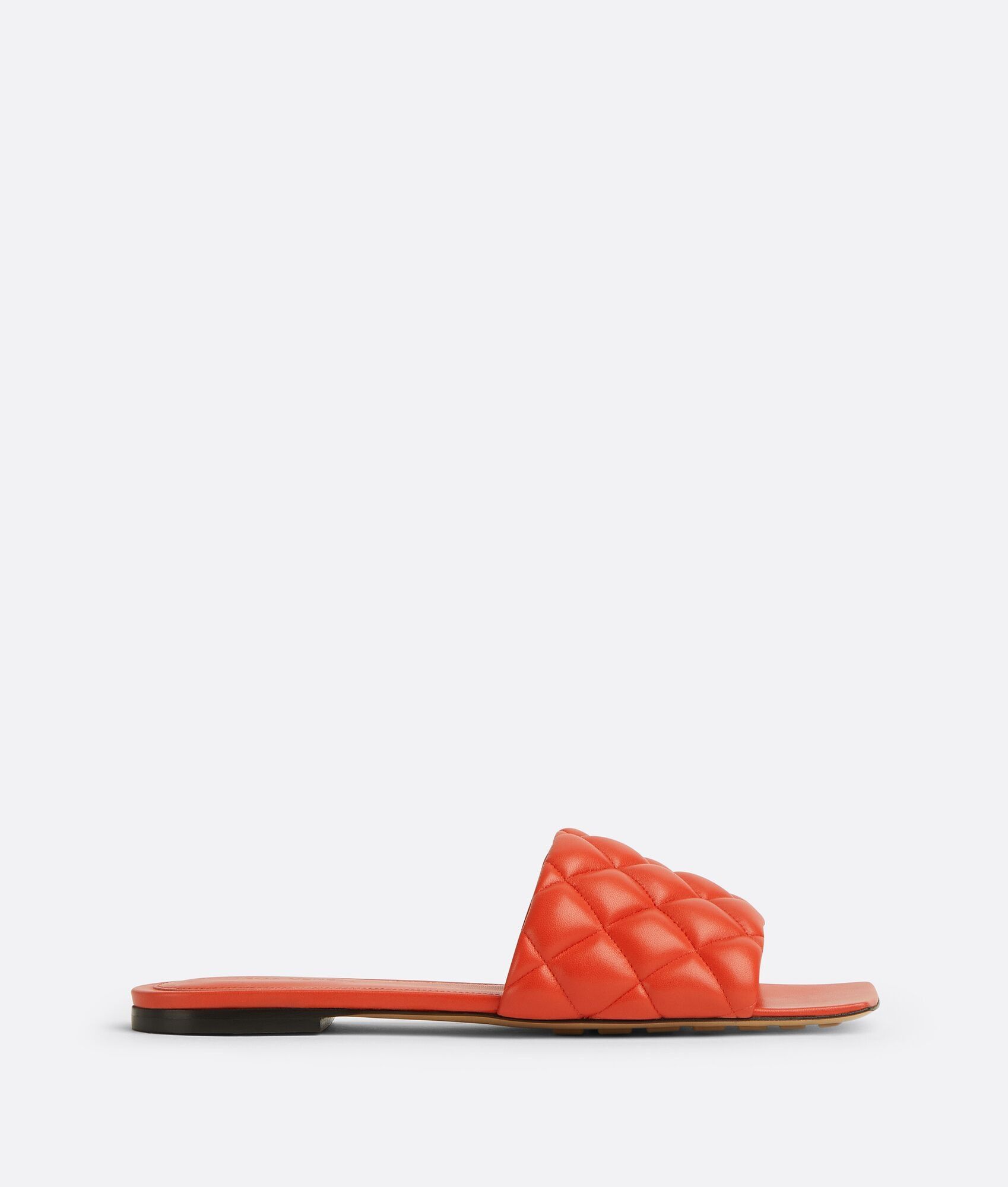 Bottega Veneta o1n1vont1124 Padded Flat Sandals in Red Size US 5 / IT 35 - 1 Thumbnail