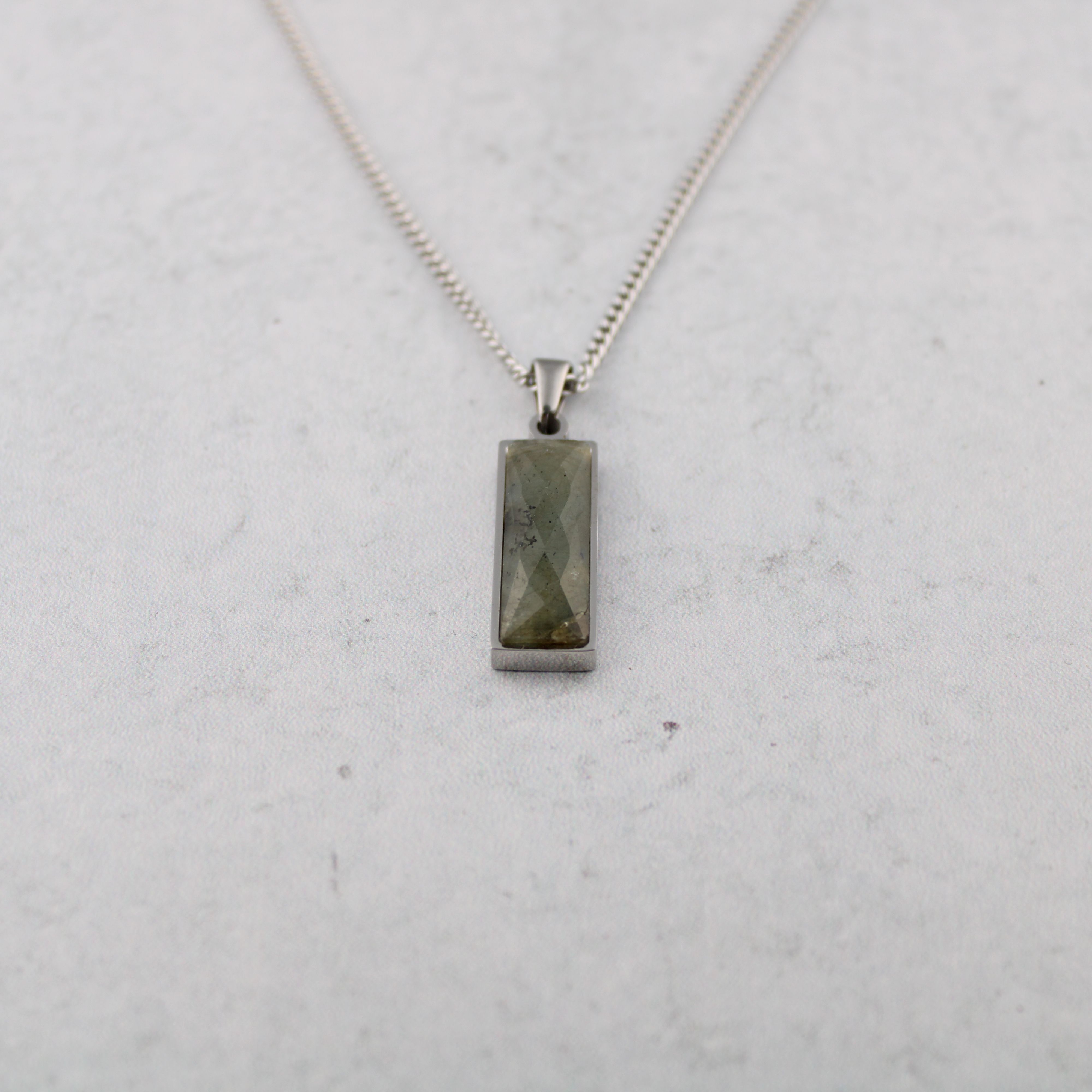 Jewelry Labradorite Pendant Necklace Size ONE SIZE - 5 Thumbnail