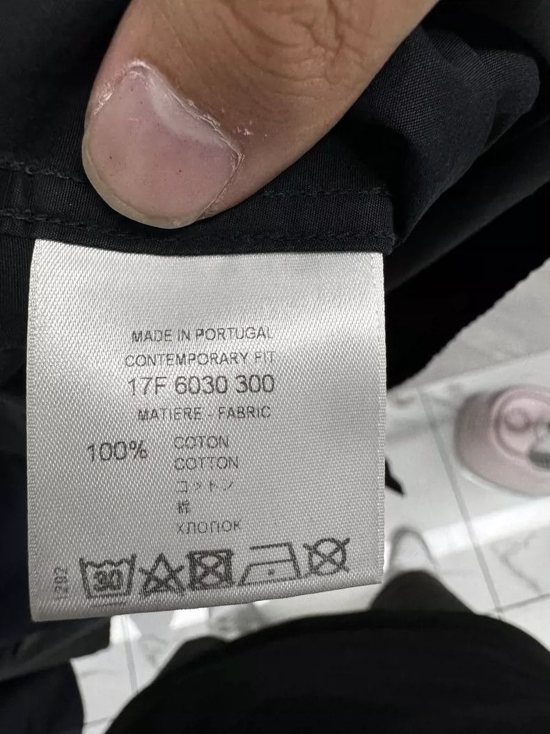 Givenchy Givenchy Size37 Shark Shirt Size US M / EU 48-50 / 2 - 5 Thumbnail