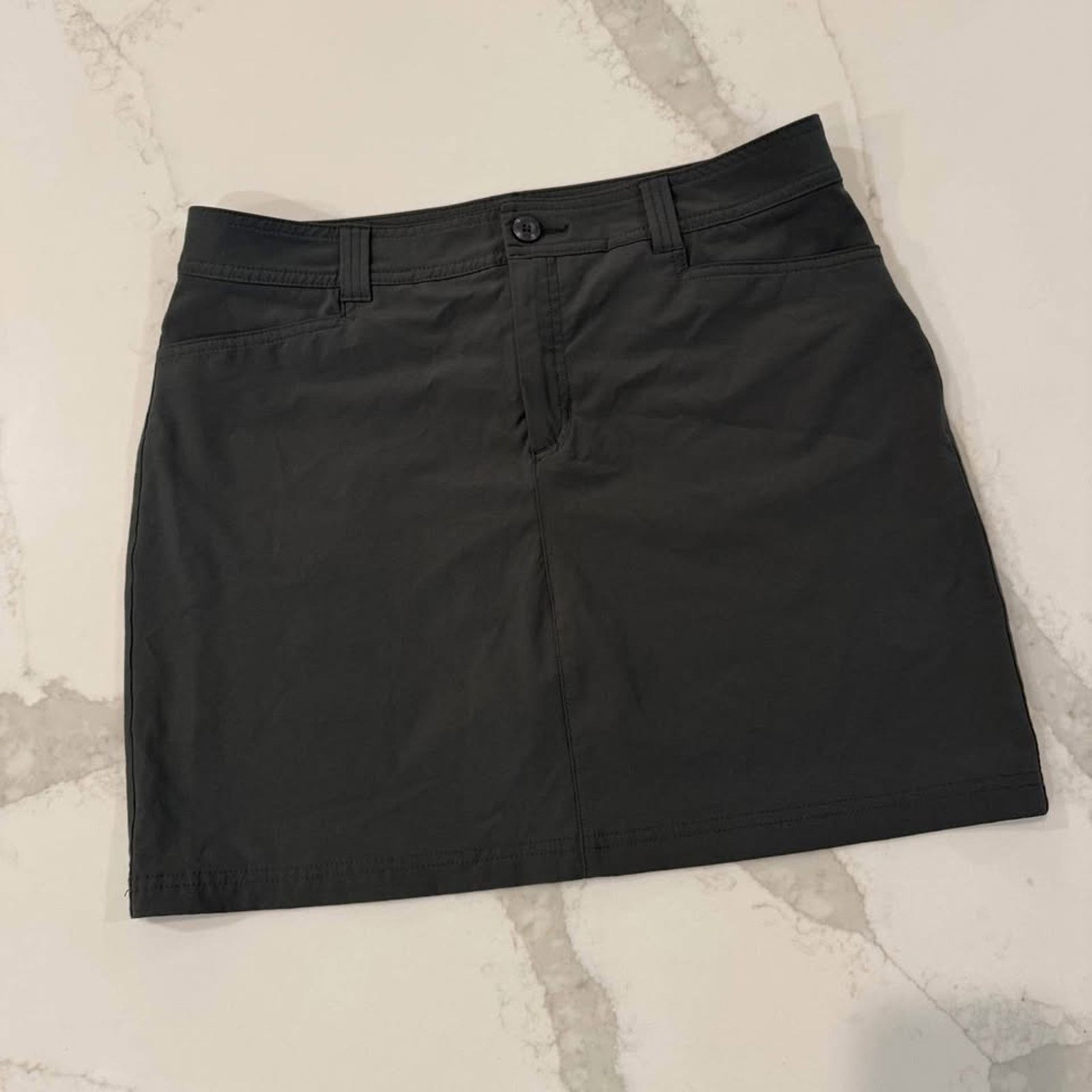 Eddie Bauer Eddie Bauer Adventure 2.0 Athletic Skort Skirt Women's 10 Size 32" / US 10 / IT 46 - 1 Thumbnail
