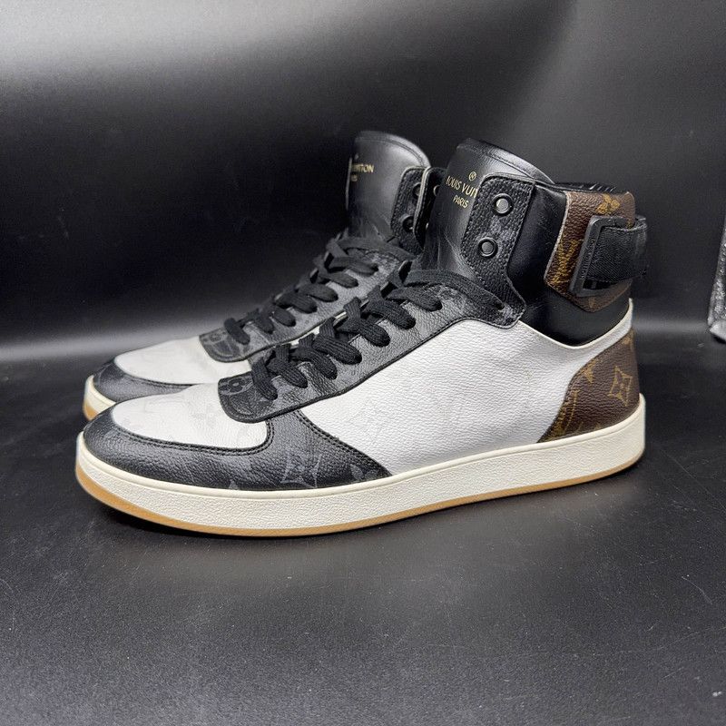 Louis Vuitton Louis Vuitton Rivoli Stylish High-Top Sneakers 0079 Size US 9 / EU 42 - 1 Thumbnail