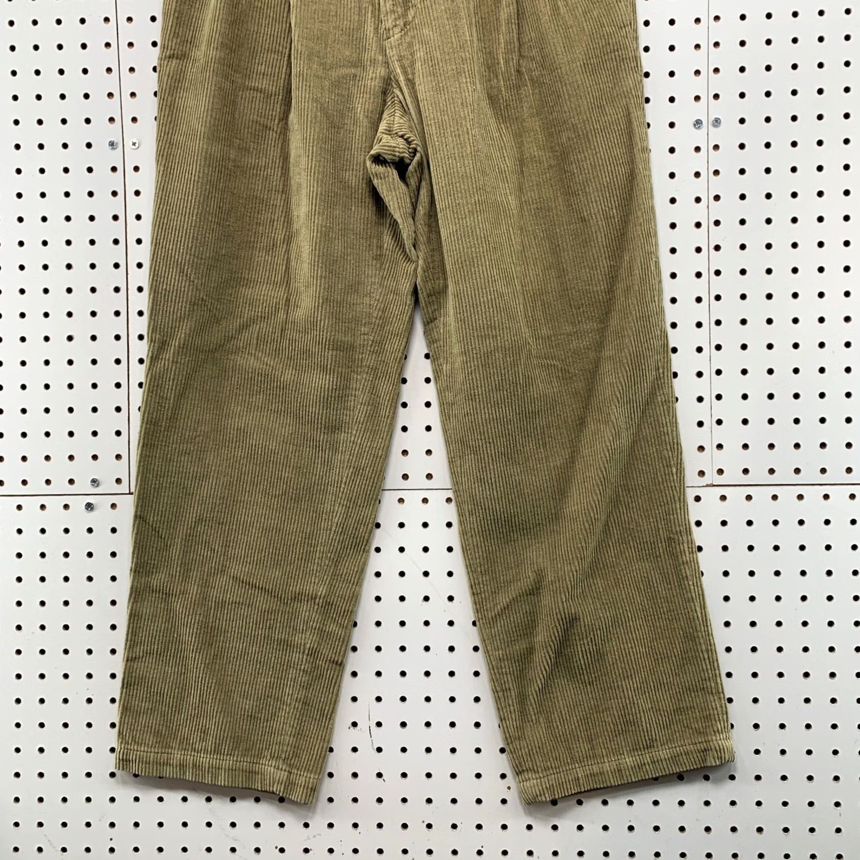Nautica Nautica Corduroy Pants Khaki Tan 32x34 Straight Leg Cotton Vintage? No. Size US 32 / EU 48 - 3 Thumbnail