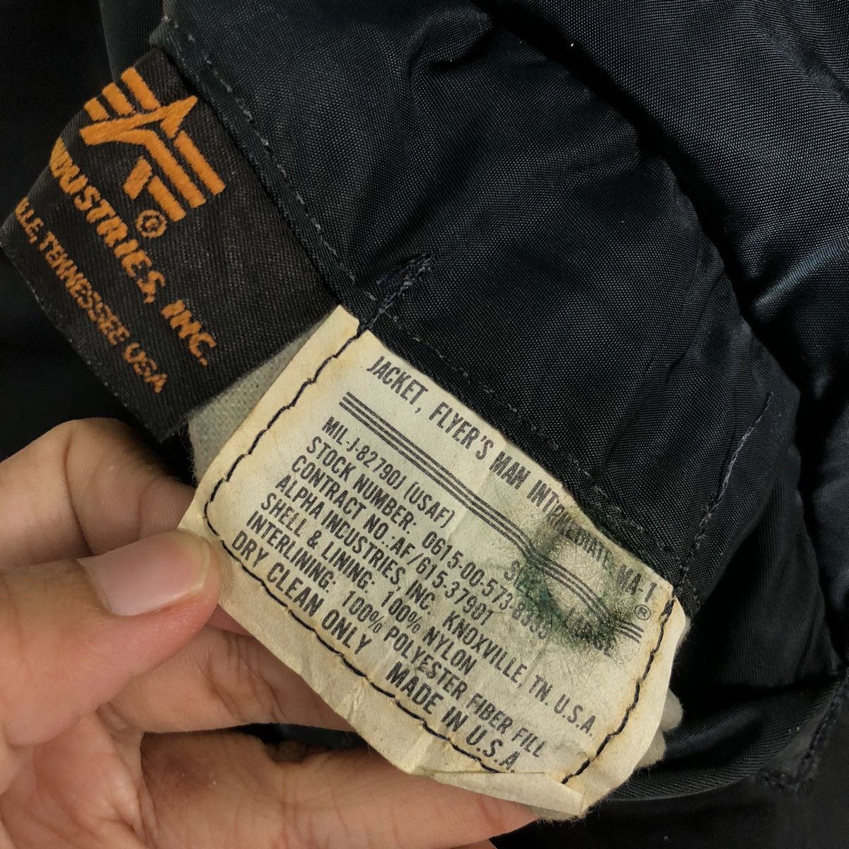 Alpha Industries × Vintage ALPHA INDUSTRIES VINTAGE BOMBER JACKET Size US M / EU 48-50 / 2 - 18 Thumbnail