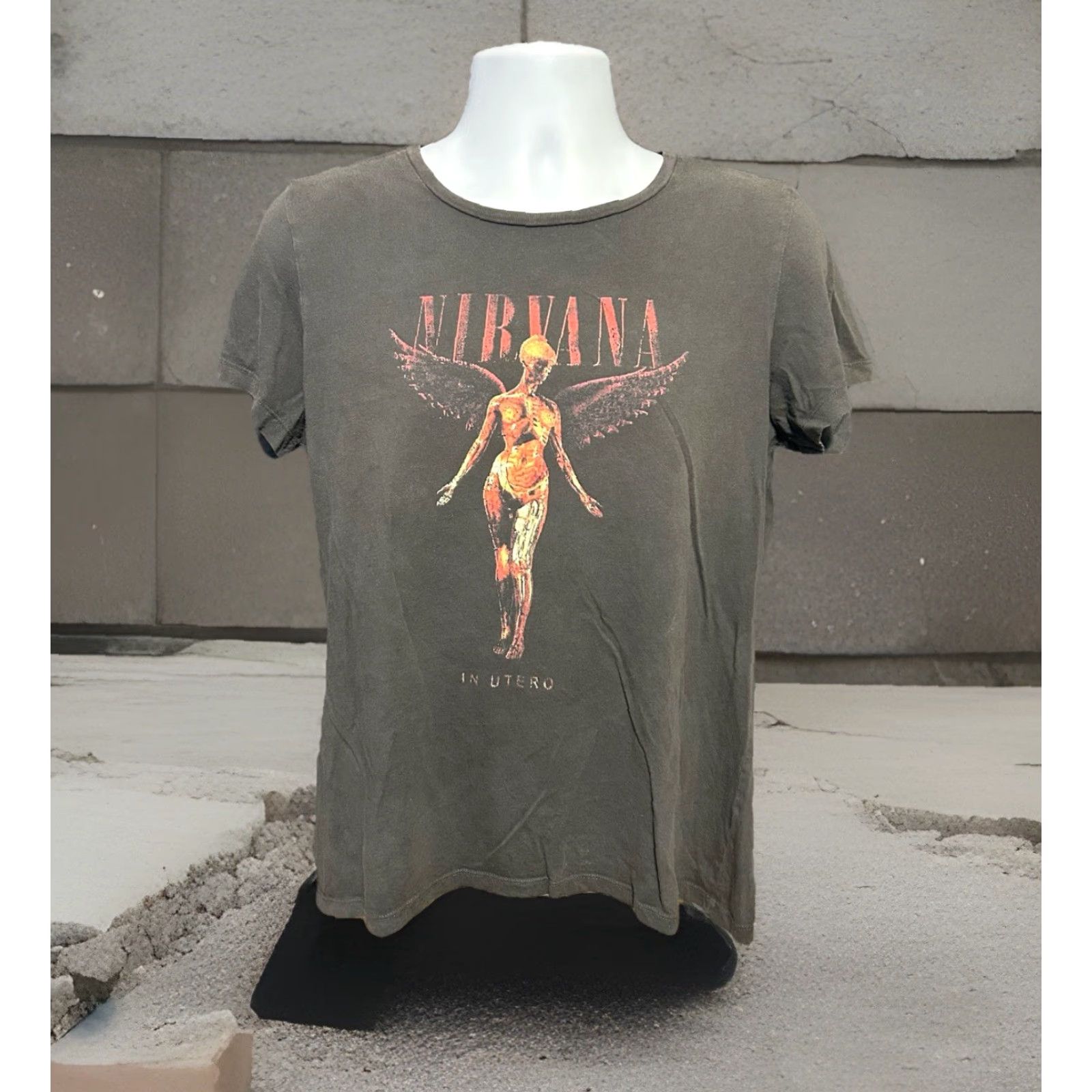 Vintage Nirvana In Utero Shirt Women XL Fits Medium Black Short Sleeve District Made Shirt Men? Size M / US 6-8 / IT 42-44 - 4 Thumbnail