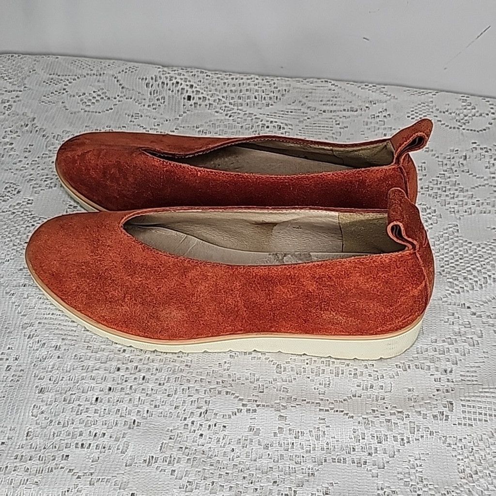 Eileen Fisher Eileen Fisher sport demi wedge brick suede flat shoes sz 6.5 Size US 6.5 / IT 36.5 - 7 Thumbnail