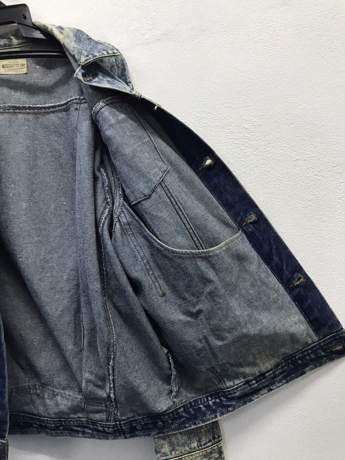 Vintage Vintage For Young Sports Club Denim Jacket Size US L / EU 52-54 / 3 - 12 Thumbnail