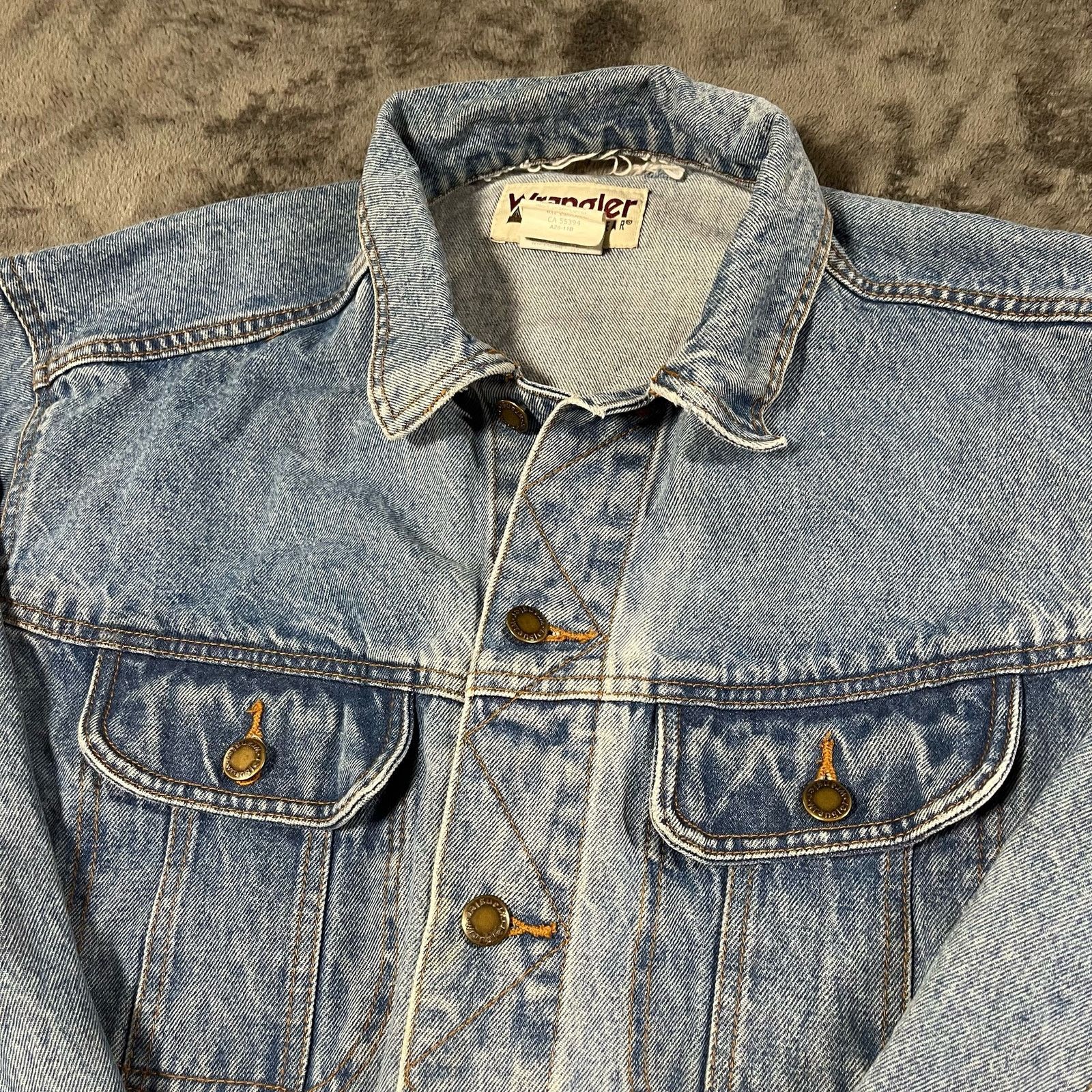 Wrangler Vintage Wrangler Rugged Wear Denim Thrashed Washed Jacket Size US L / EU 52-54 / 3 - 2 Thumbnail