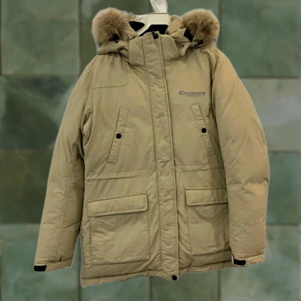 Vintage VINTAGE Discovery Expedition Milton Down Parka Jacket Mens Large Tan Beige Fur Hood#91 Size US L / EU 52-54 / 3 - 1 Thumbnail