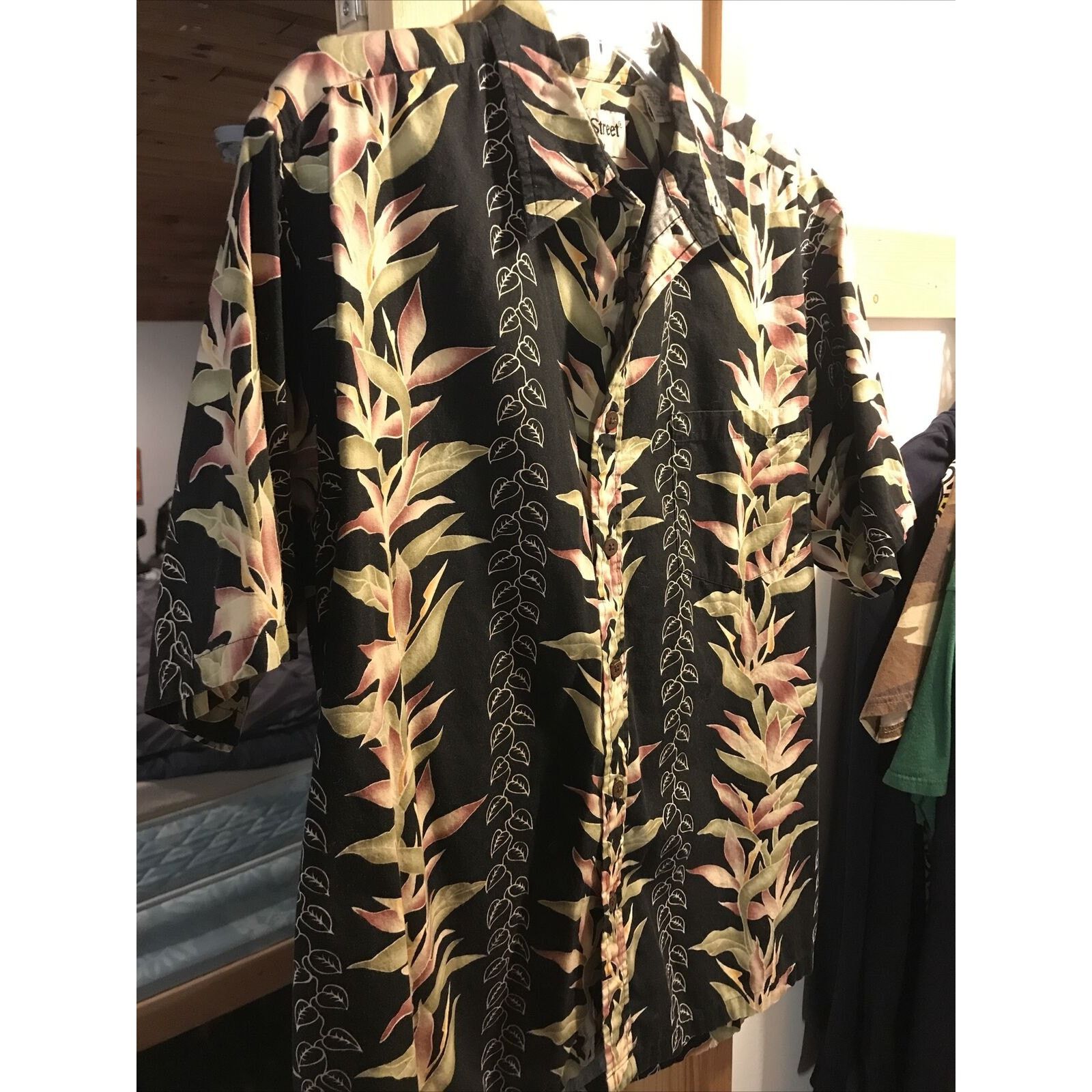 Other Cooke Street Honolulu Men’s L Black SS Cotton Hawaiian Shirt Size US L / EU 52-54 / 3 - 5 Thumbnail