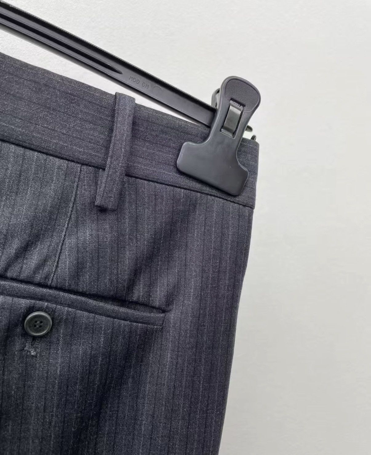 Neil Barrett Neil Barrett Wool Stretch Cropped Casual Pants J30 Size US 30 / EU 46 - 6 Thumbnail