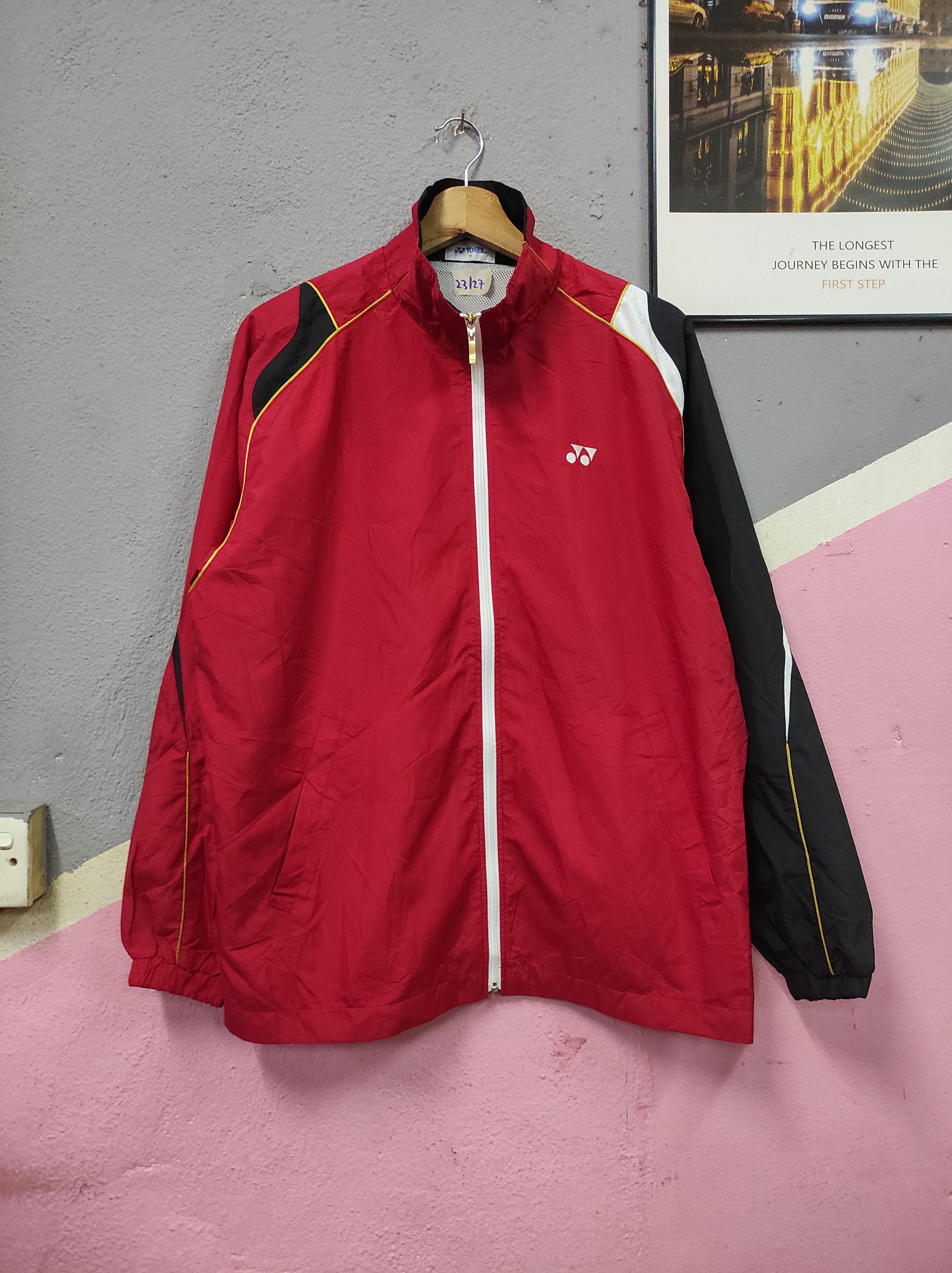 Japanese Brand YONEX SMALL LOGO LIGHT JACKET Size US M / EU 48-50 / 2 - 3 Thumbnail