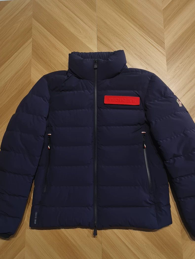 Moncler Men's Puffer Jacket Navy-yf