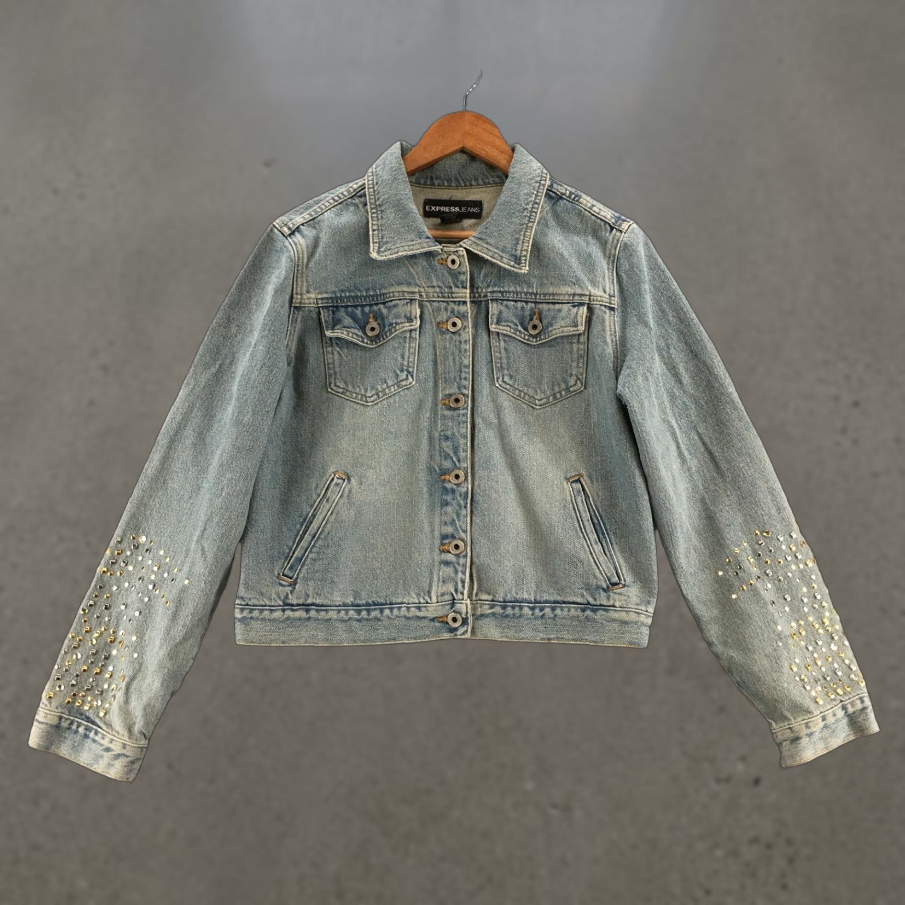 Express Express Jeans Cropped Denim Jacket Womens L Blue Cotton Button Up Front Pockets Size 36" / US 14 / IT 50 - 1 Thumbnail