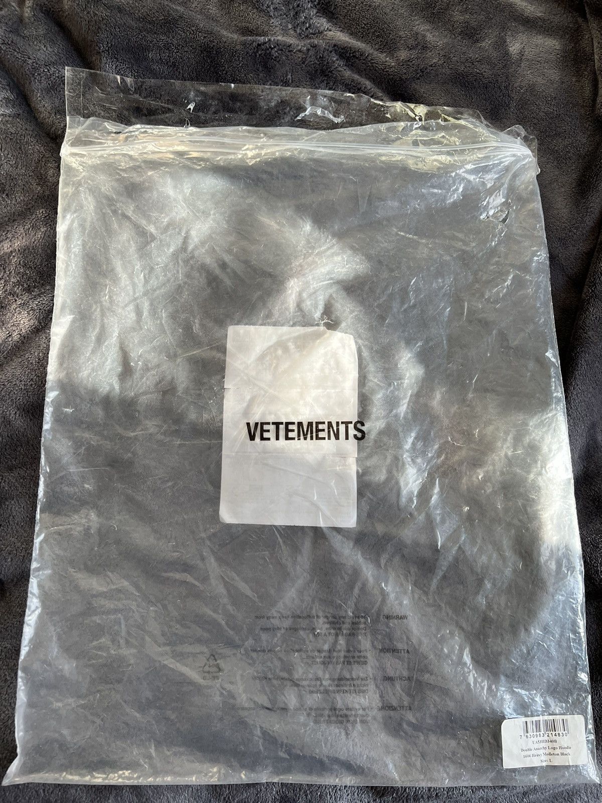 Vetements Double Anarchy hoodie size L Size US L / EU 52-54 / 3 - 20 Thumbnail