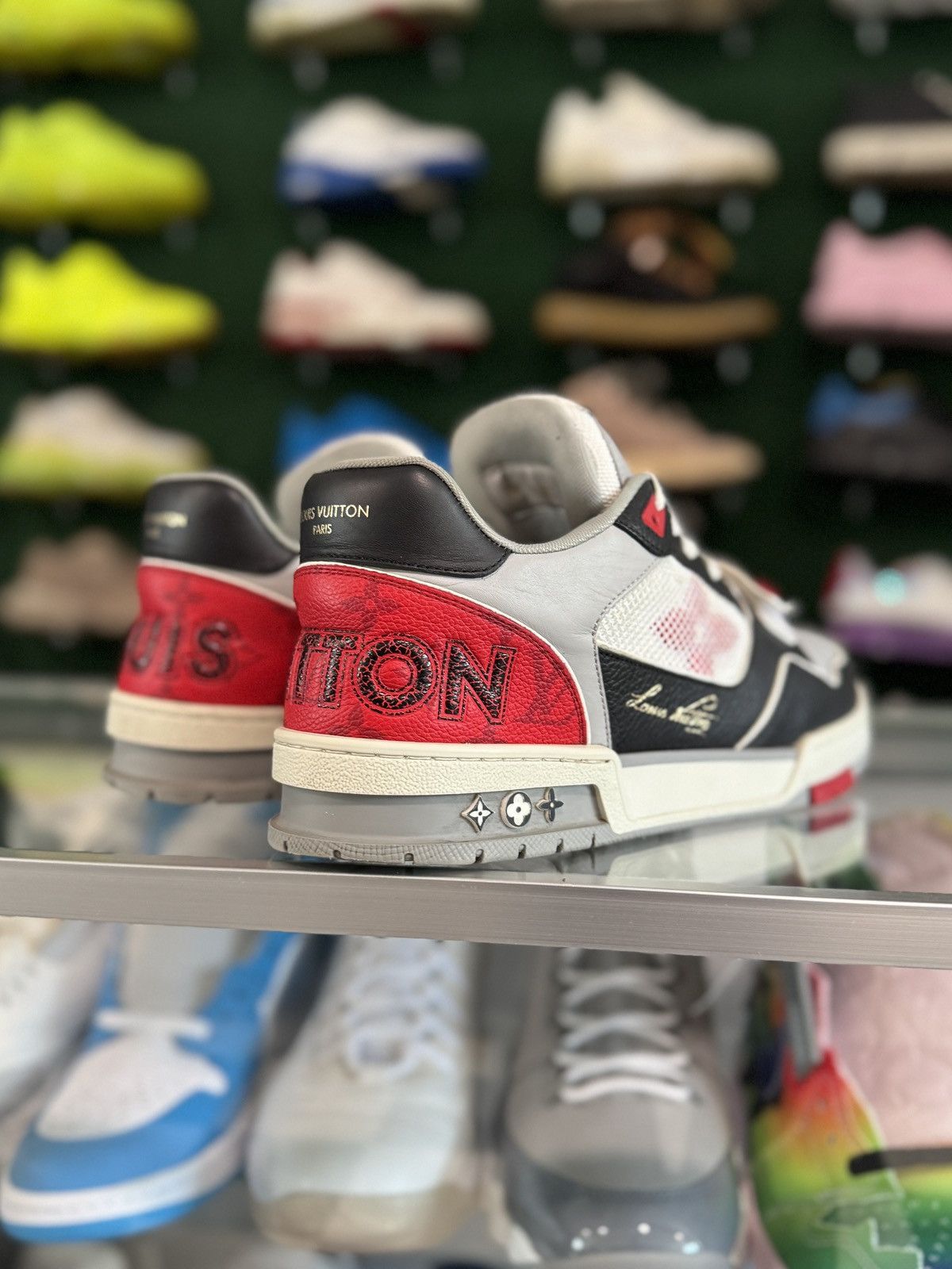 Louis Vuitton Louis Vuitton Trainer Strap Black Grey Red 1AC4ZU Size US 10 / EU 43 - 6 Thumbnail
