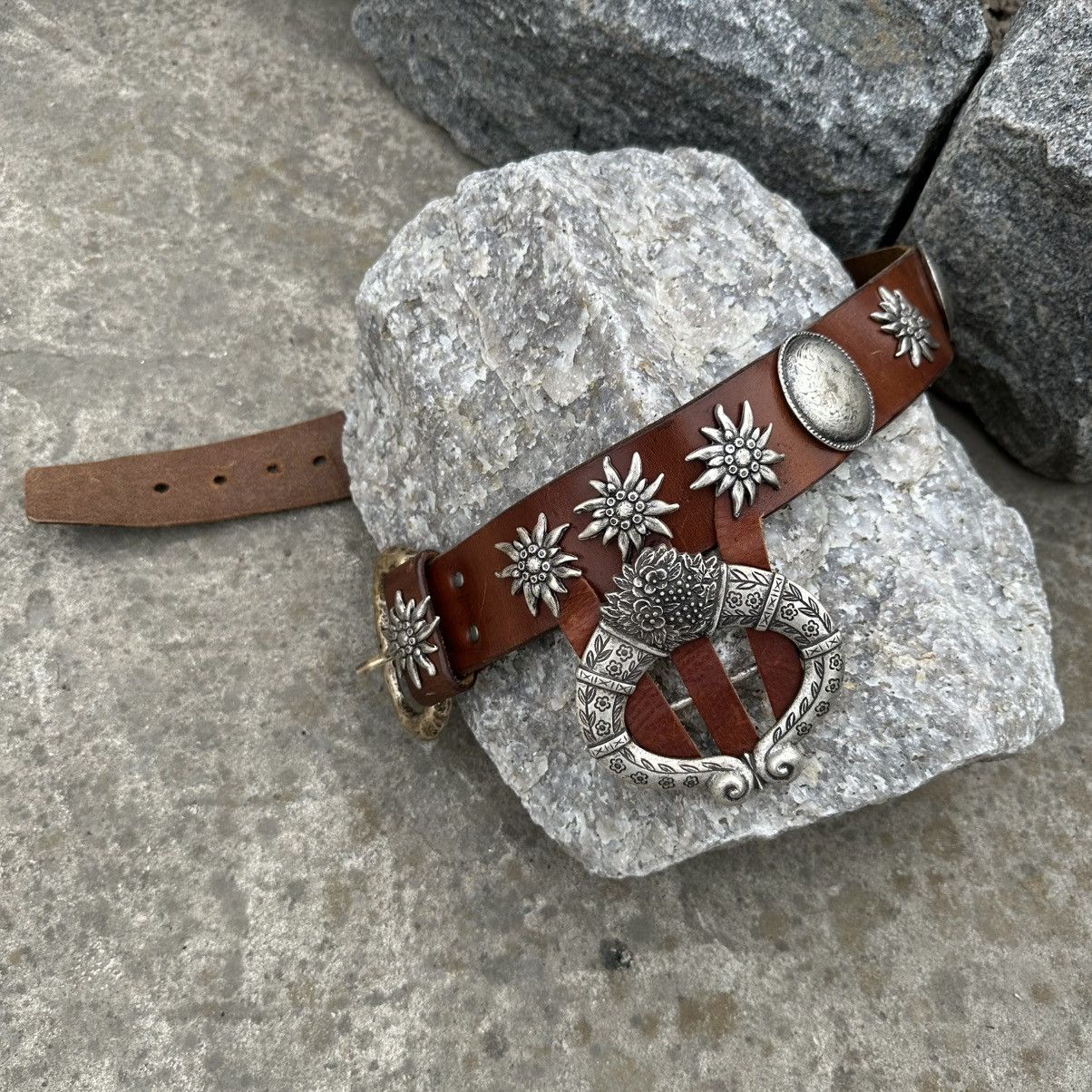 20471120 × Japanese Brand × Numero 00 Vintage Japanese Style Leather Belt Cowboy Style Y2K Archive Size ONE SIZE - 5 Thumbnail