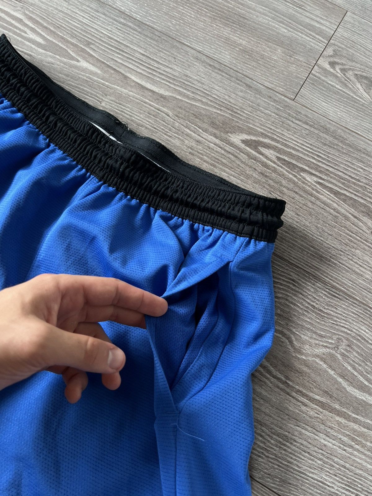 Nike Nike Big Swoosh Lite Weight Basketball/Gym Sport Shorts Size US 34 / EU 50 - 7 Thumbnail