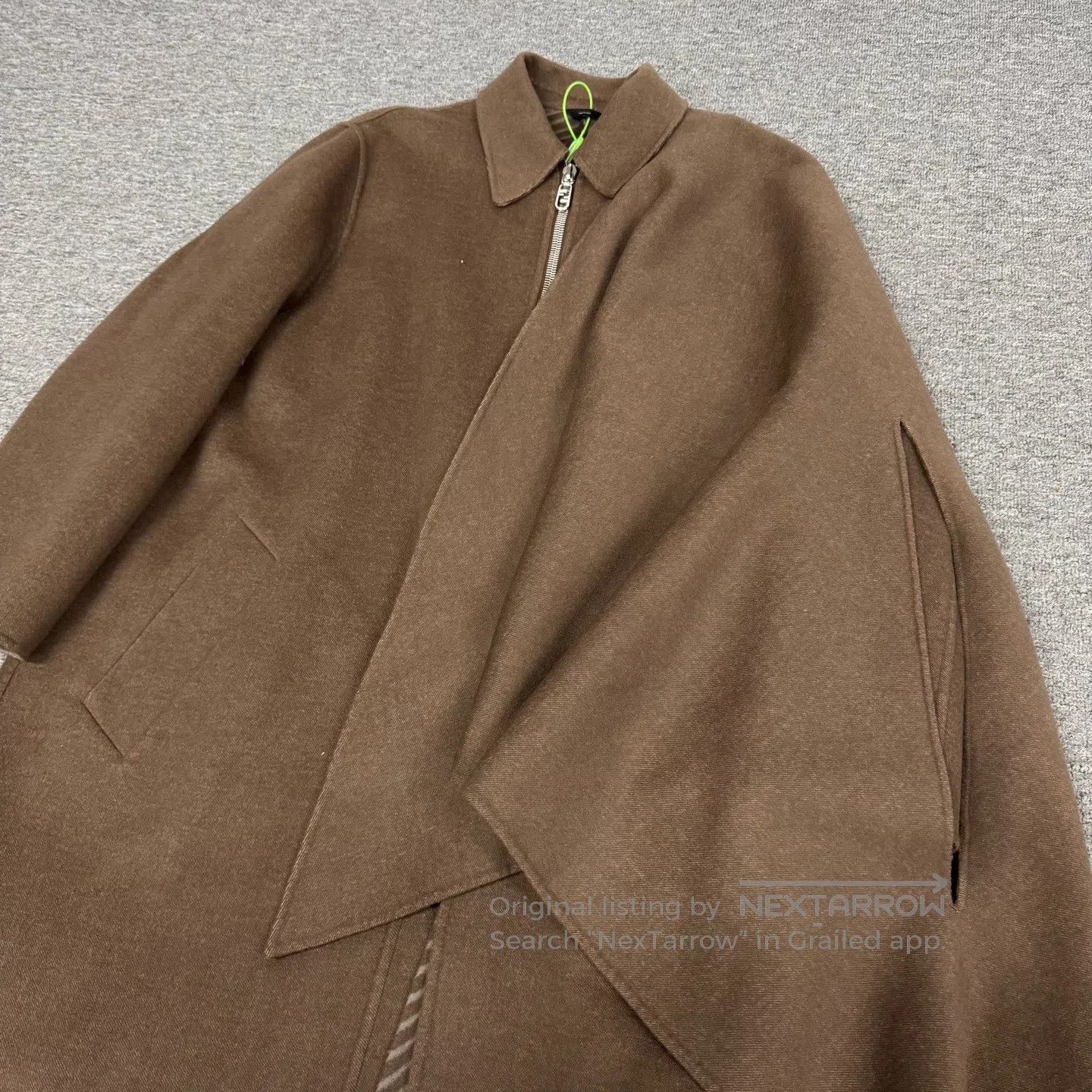 Fendi FENDI Cashmere cloak coat| Size US M / EU 48-50 / 2 - 4 Thumbnail