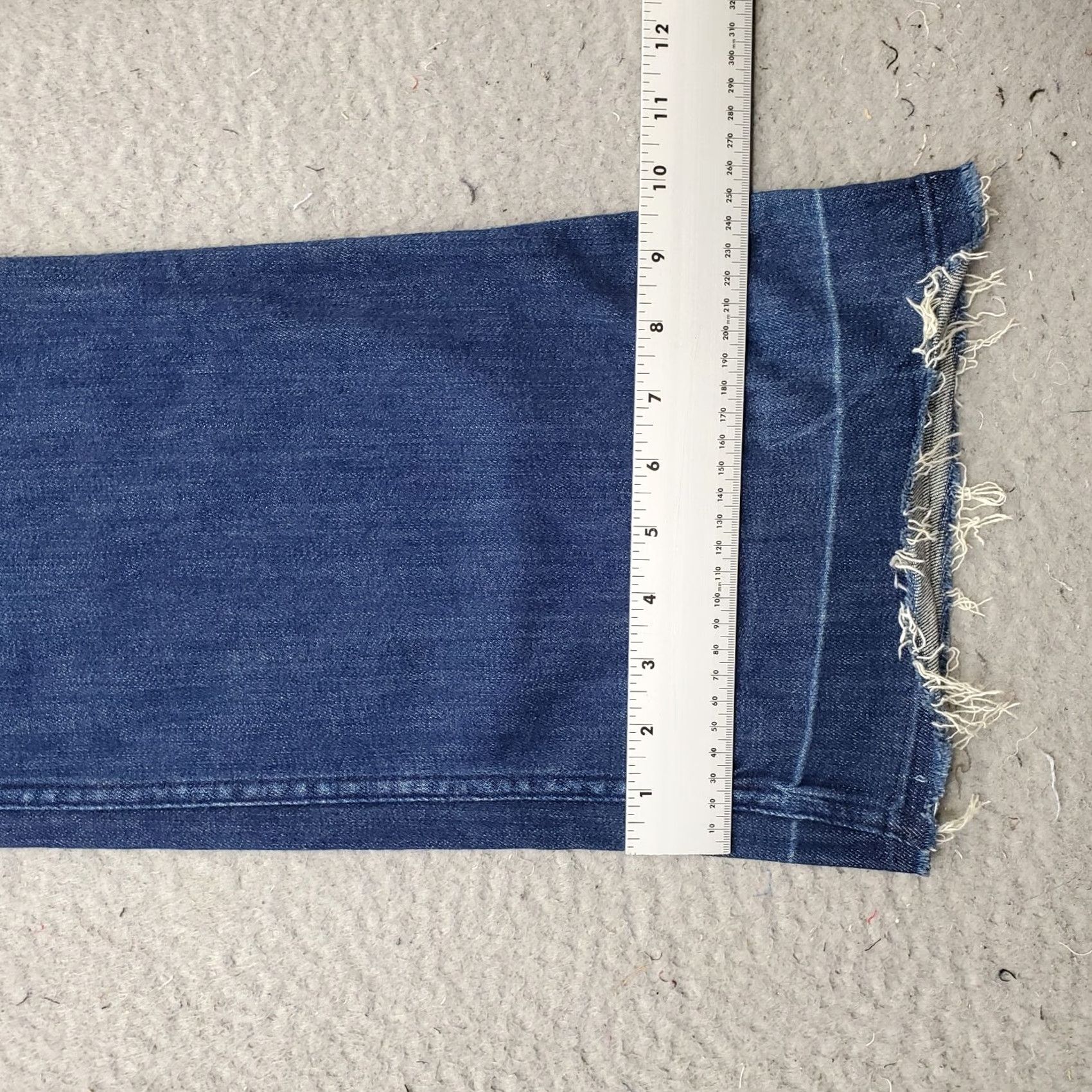Vintage Denim & Supply Ralph Lauren Jeans Womens 25 Blue 5-Pocket Flare Denim 32.5 Inseam Regular Fit Stonewashed Frayed Hem Front Pockets Vintage No Size 42" / US 20 - 6 Thumbnail