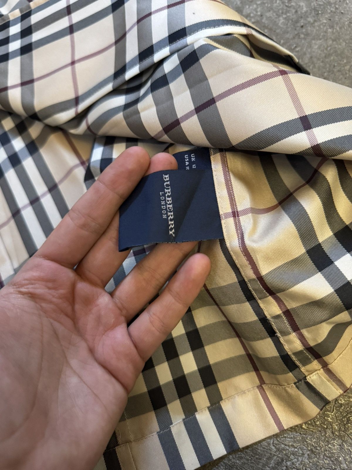 Burberry Burberry trench coat Size US L / EU 52-54 / 3 - 12 Thumbnail