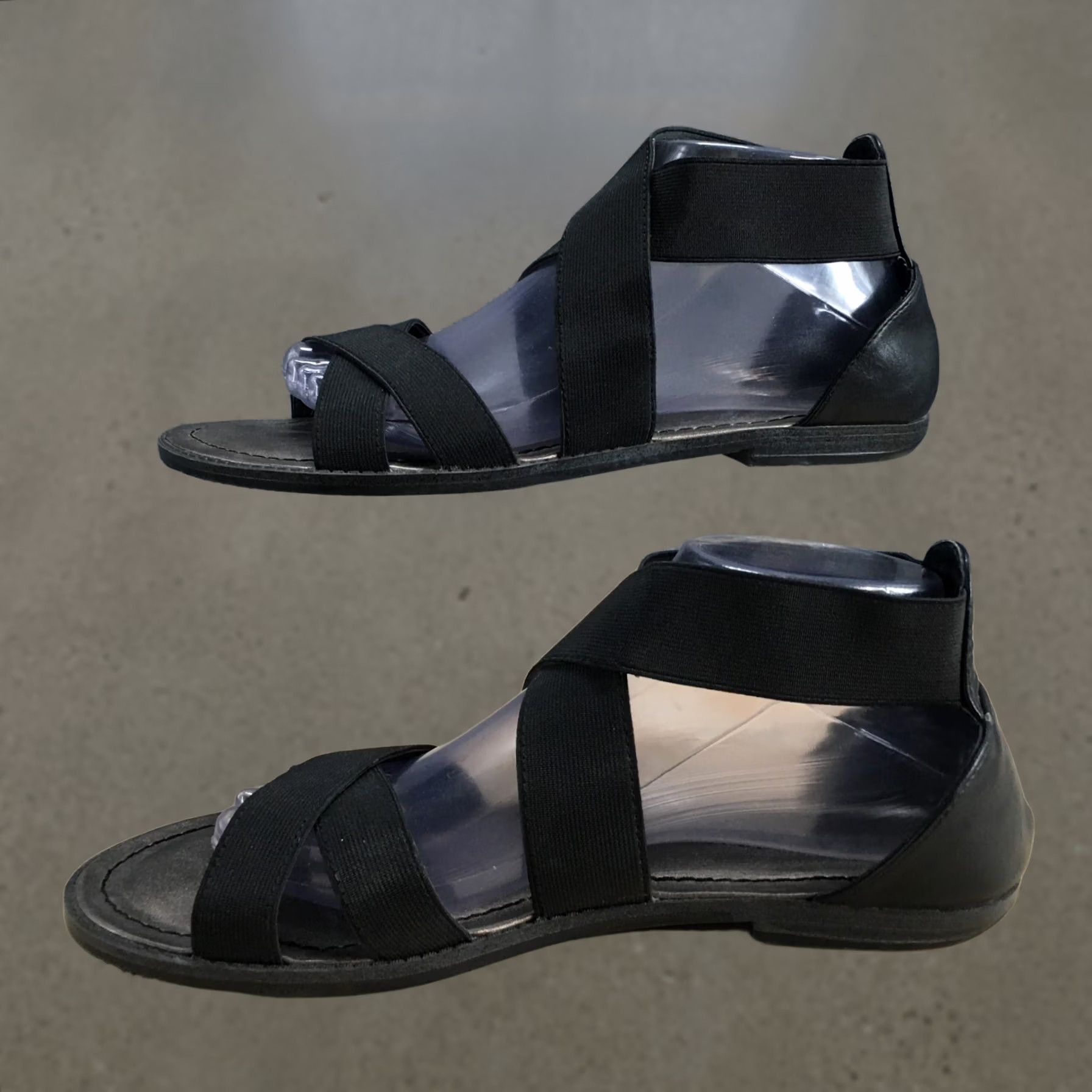Kenneth Cole Reaction by Kenneth Cole Gladiator Sandal Womens 9.5M Black Mate Dave Casual Size US 10 / IT 40 - 1 Thumbnail