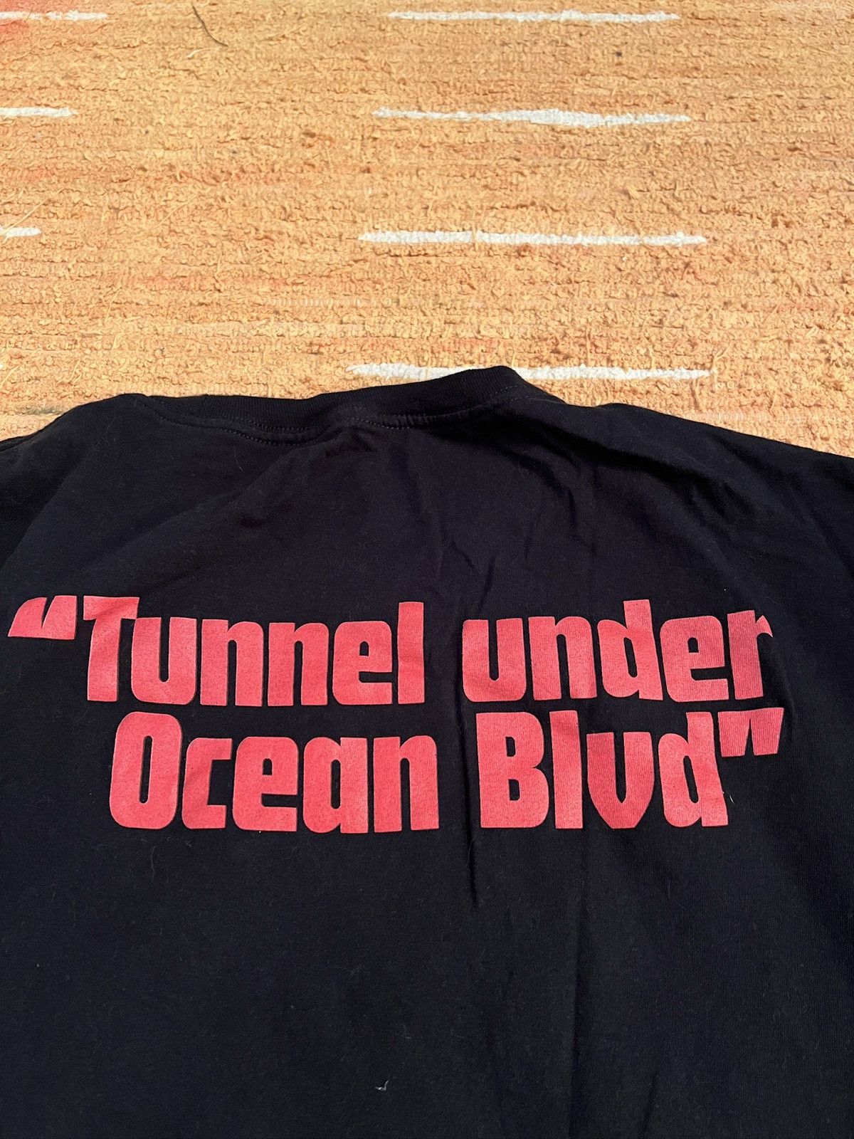 Band Tees Lana Del Rey - Tunnel Under Ocean Blvd 2023 album tshirt Size US XL / EU 56 / 4 - 2 Thumbnail