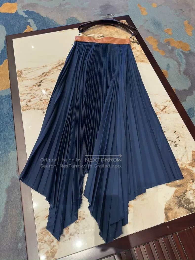 Loewe Loewe Irregular pleated skirt Size 24" / US 00 / IT 34 - 7 Thumbnail