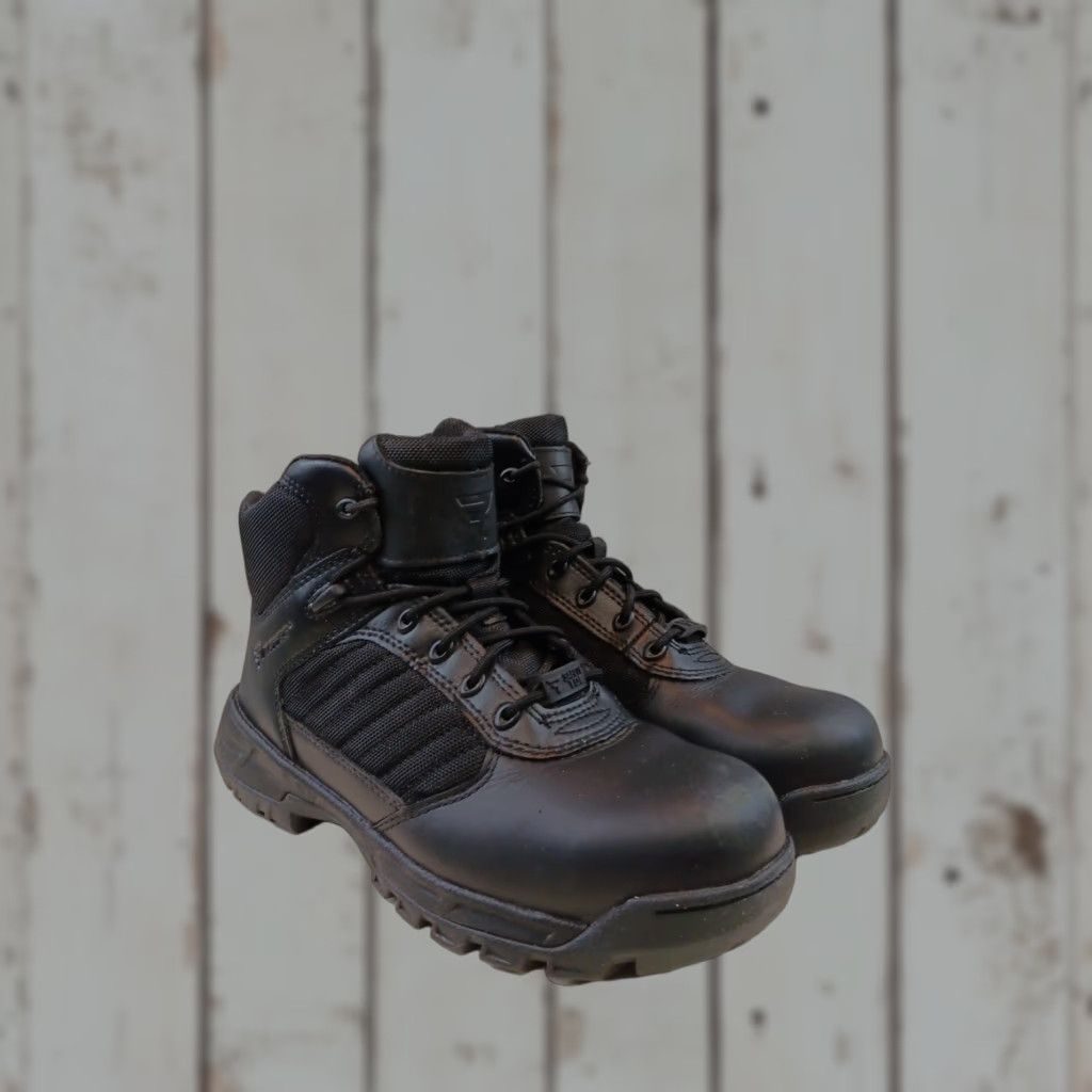 Vintage Bates Sport 2 Boots Unisex EW Black Safety Toe Zipper Leather EW Full-grain Leather Side Zip 7.5M/9W US 7.5M 9W US 7.5M 9W Size US 7 / EU 40 - 1 Thumbnail