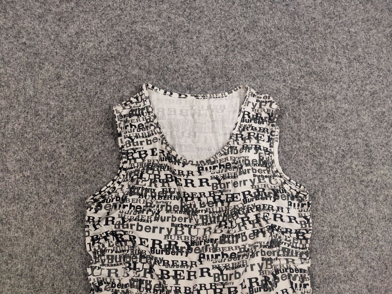 Burberry Burberry Vintage Authentic monogram Women's T-shirt tank top Size M / US 6-8 / IT 42-44 - 7 Thumbnail