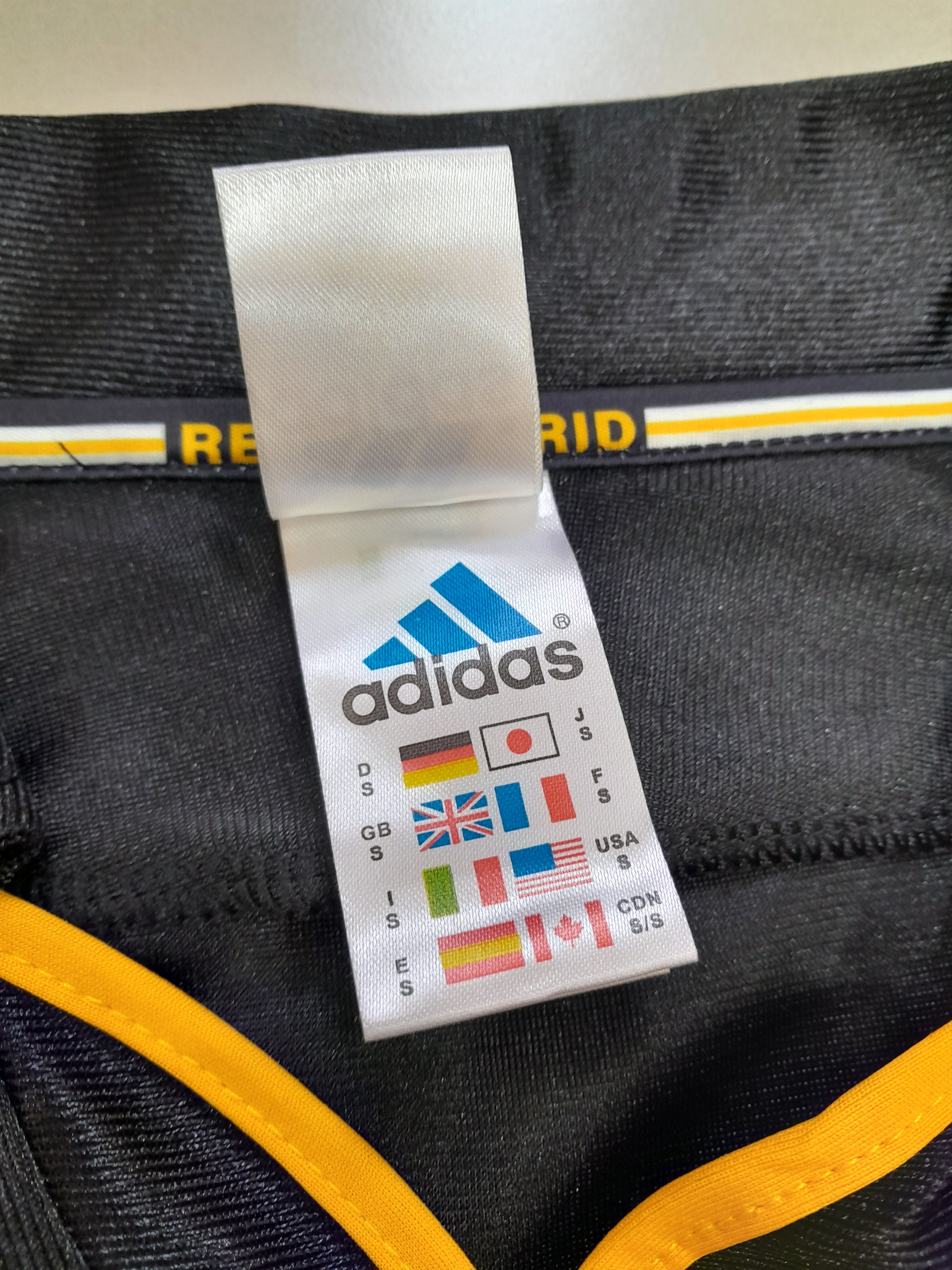 Adidas Real Madrid 99/01 Size US S / EU 44-46 / 1 - 3 Thumbnail