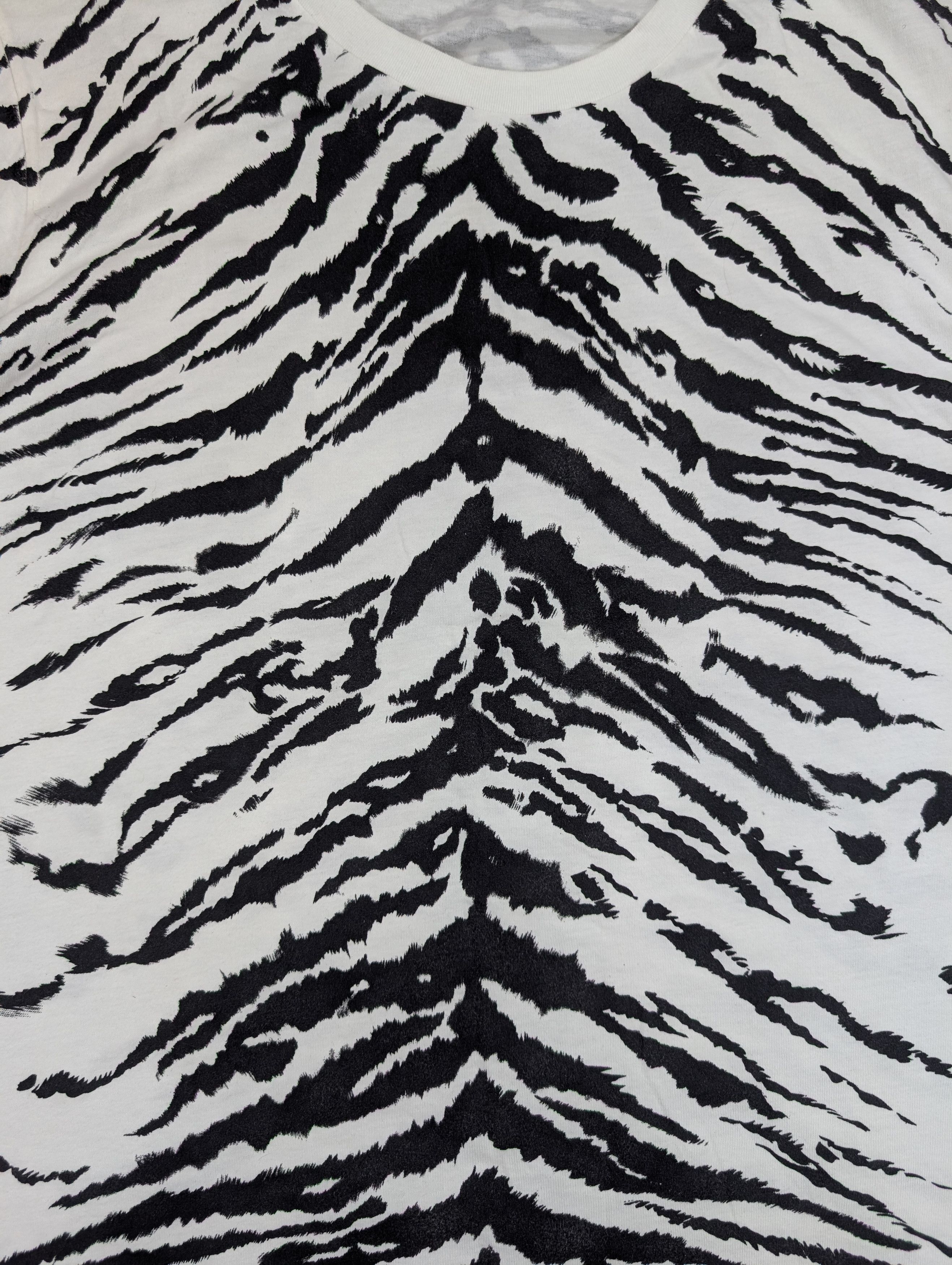 Saint Laurent Paris Saint Laurent 2013 Hedi Slimane White Black Zebra T Shirt Size US M / EU 48-50 / 2 - 3 Thumbnail