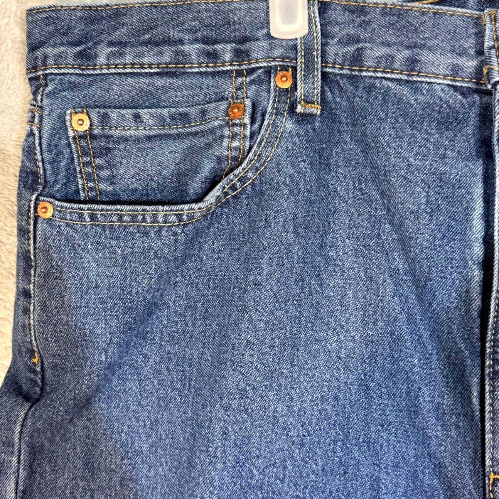 Levi's Levi’s 550 Jeans Men’s 42x30 Blue Denim Medium Wash Relaxed Fit Straight Leg Jeans Size US 42 / EU 58 - 3 Thumbnail