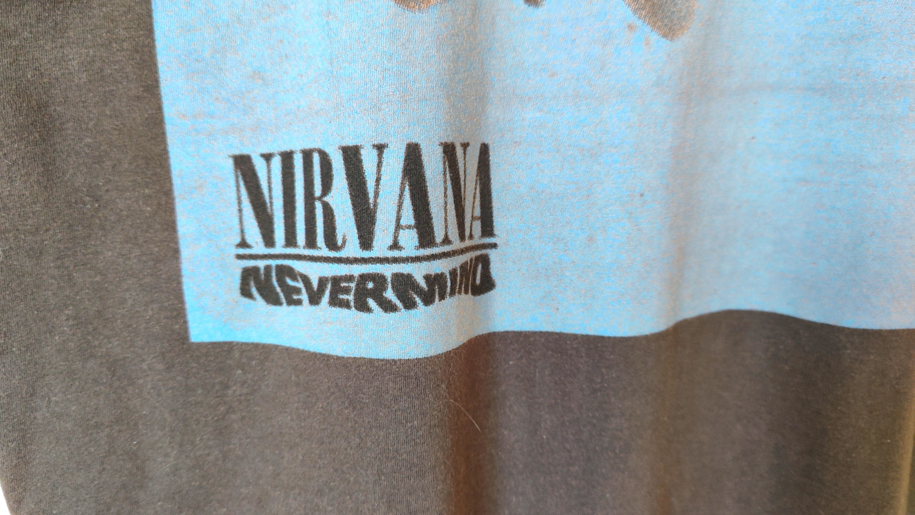 Other Nirvana Nevermind VTG 2002 Official CD Cover Tshirt Size US M / EU 48-50 / 2 - 6 Thumbnail
