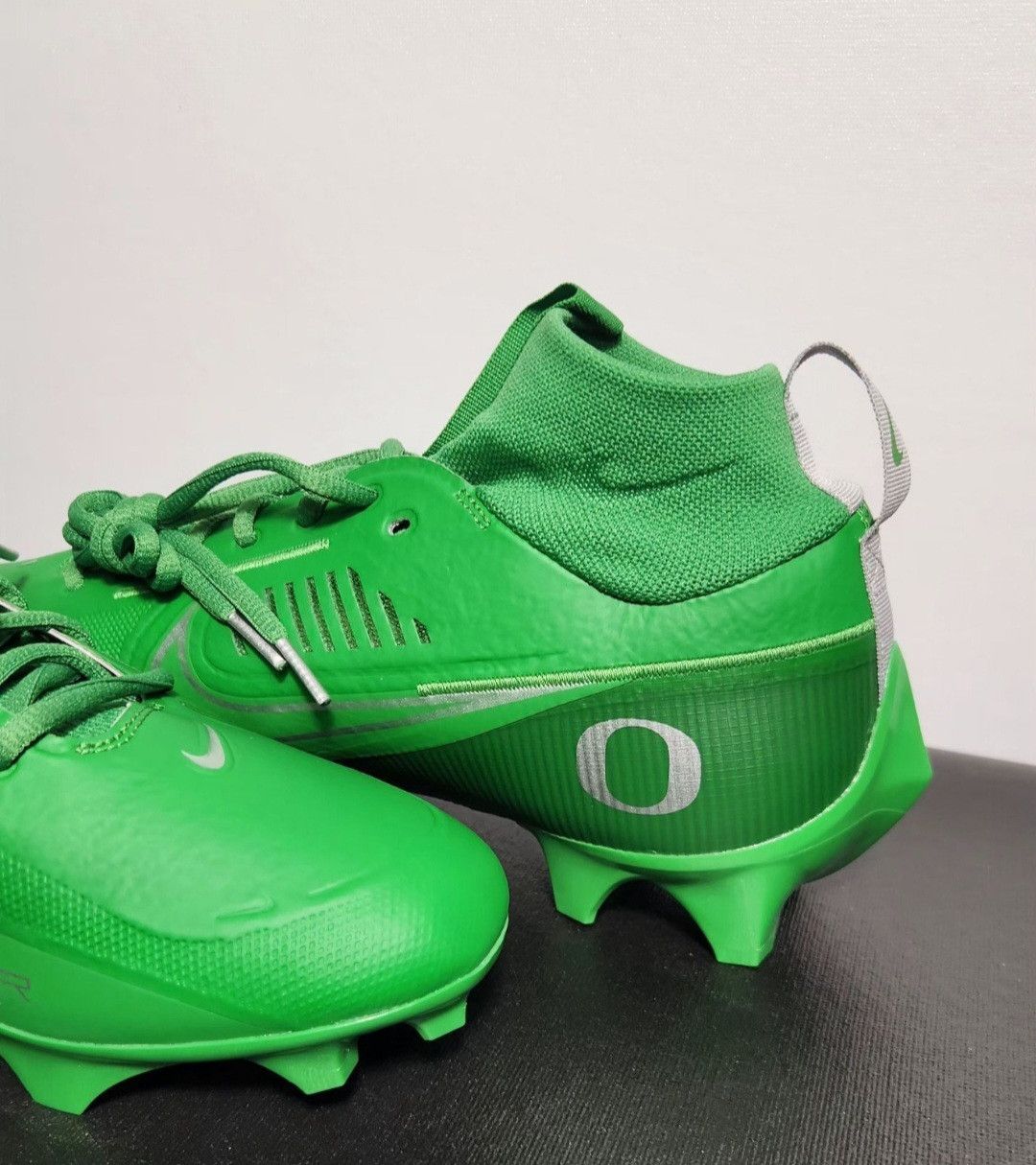 Nike Nike Vapor Edge Pro 360 2 Oregon Ducks PE Football Cleats Size US 11.5 / EU 44-45 - 9 Thumbnail