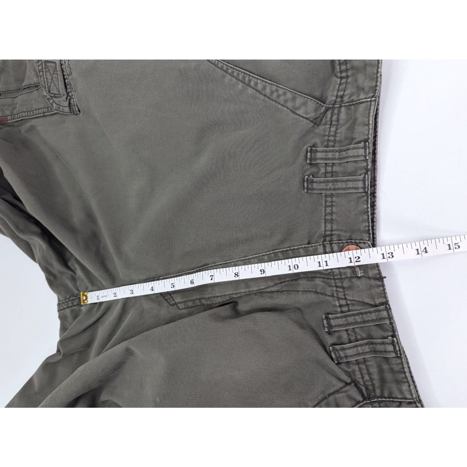 Billabong VINTAGE Billabong Cargo 8 Pocket Shorts Men’s Size 31 Green Grey Skate Y2K Baggy Size US 31 - 5 Thumbnail