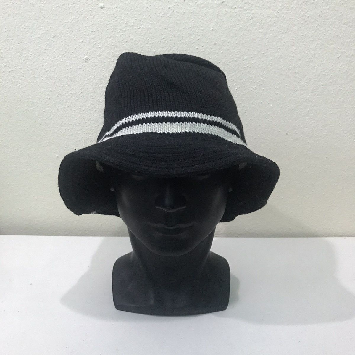 Japanese Brand Japanese Brand Plain Bucket Hat Size ONE SIZE - 2 Thumbnail