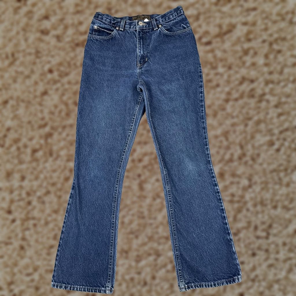 Jones New York Jones Jeans Womens Jeans Bootcut 6 Blue Medium Wash 29 Inseam 26 Waist Denim 100% Cotton Mid Rise Three-Pocket Zipper Button Distressed? No Size 28" / US 6 / IT 42 - 1 Thumbnail