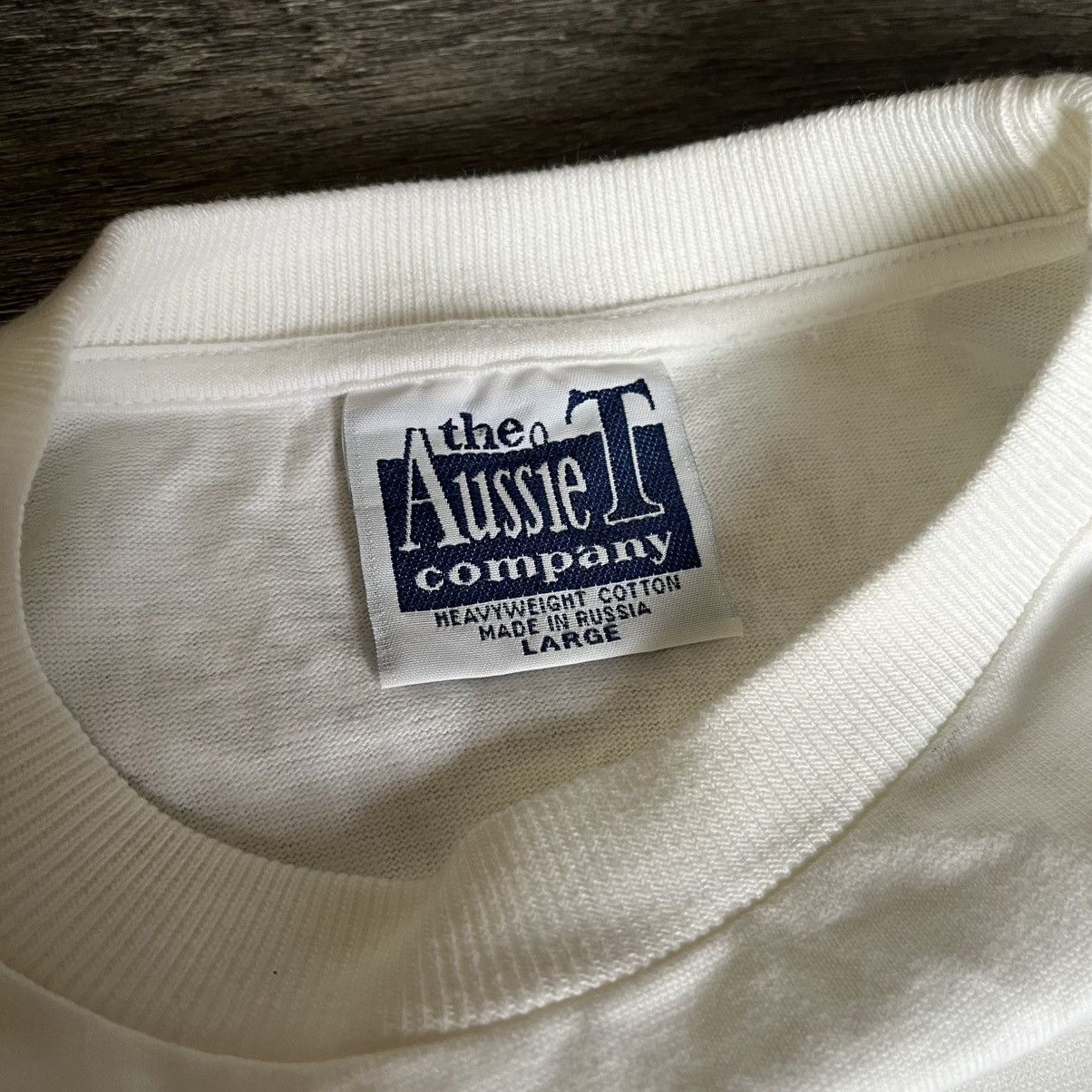 Vintage Vintage The Road to Victory is Paved with Bones Graphic Tee Size US L / EU 52-54 / 3 - 6 Thumbnail