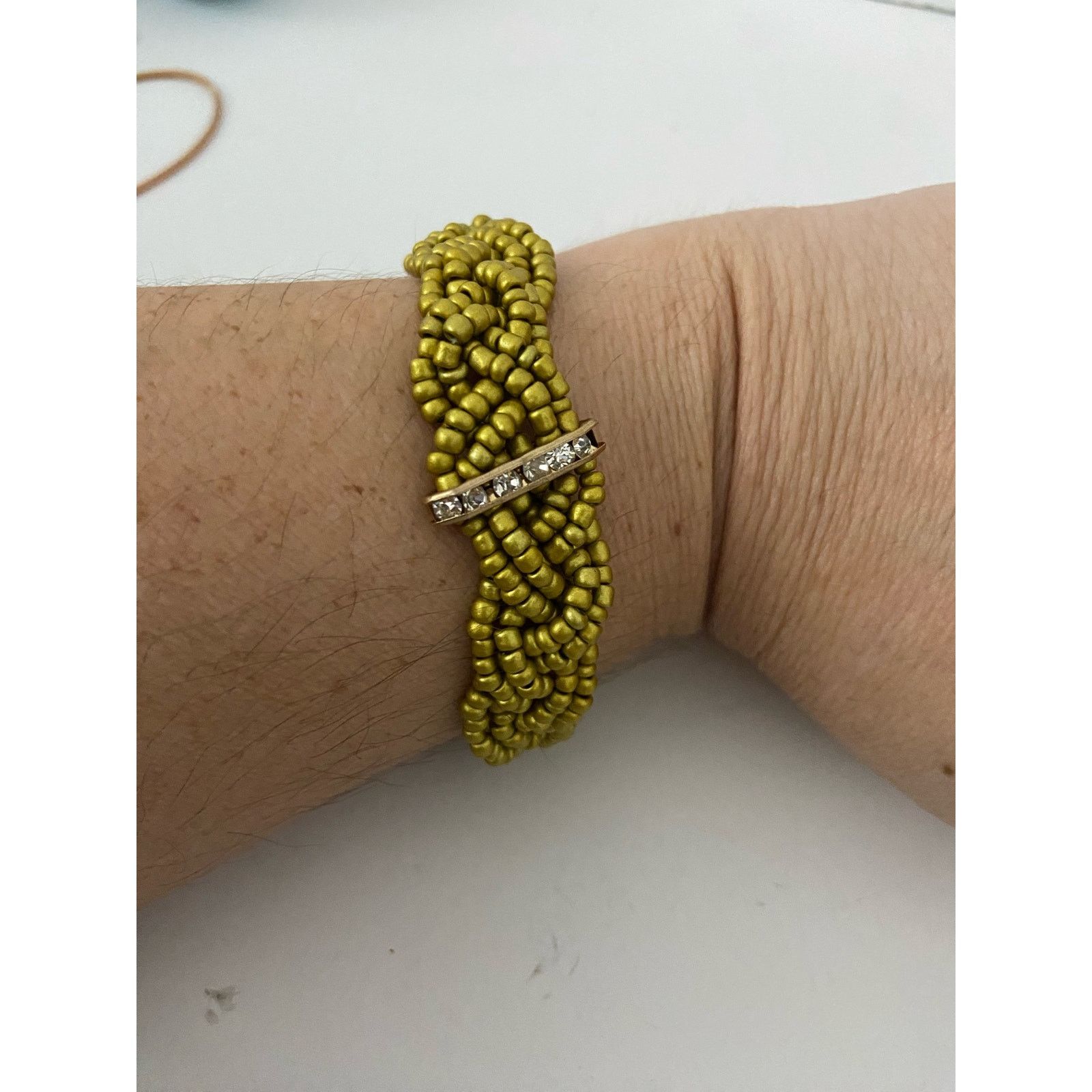 Handmade yellow beaded bracelet Size ONE SIZE - 1 Thumbnail