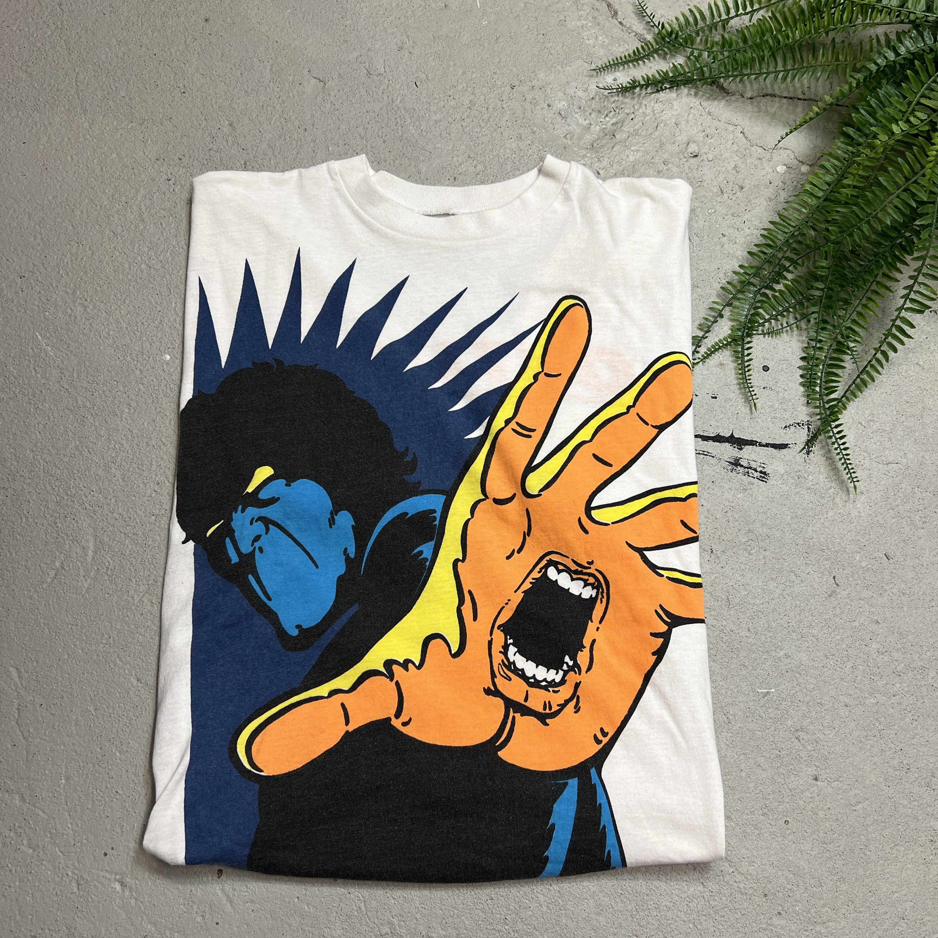 Vintage Vintage 1990s Outloud Rare Promo White Tee Hand Mouth Size US L / EU 52-54 / 3 - 1 Thumbnail