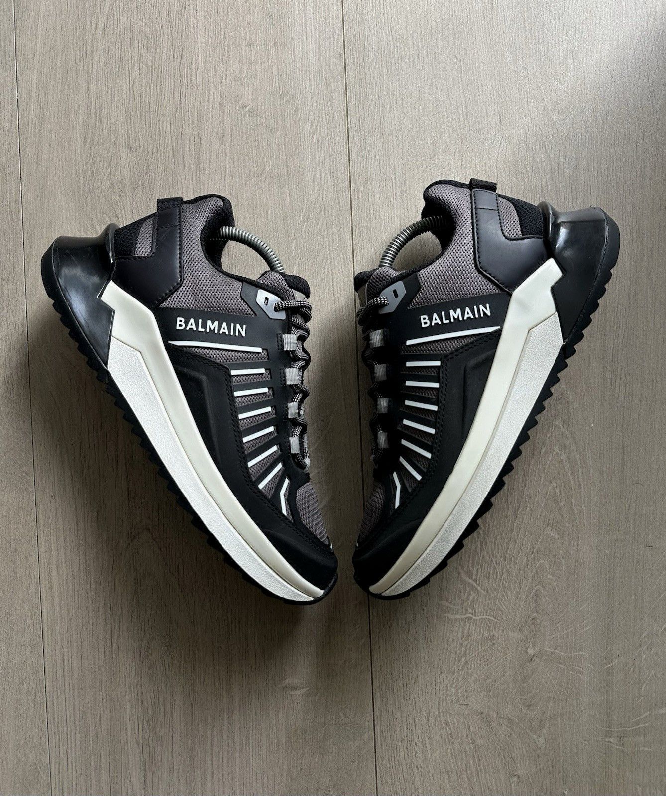 Balmain B-Trail Sneakers Black Gray Mens Shoes size 40