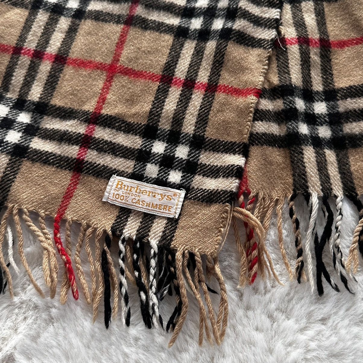 Burberry vintage burberrys luxury cashmere scarf Size ONE SIZE - 2 Thumbnail