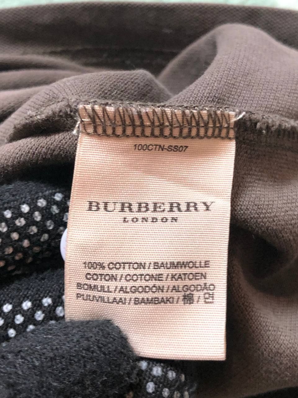 Burberry Vintage Burberry Classic Fit Long Sleeve T-Shirt Size XL Size US XL / EU 56 / 4 - 3 Thumbnail