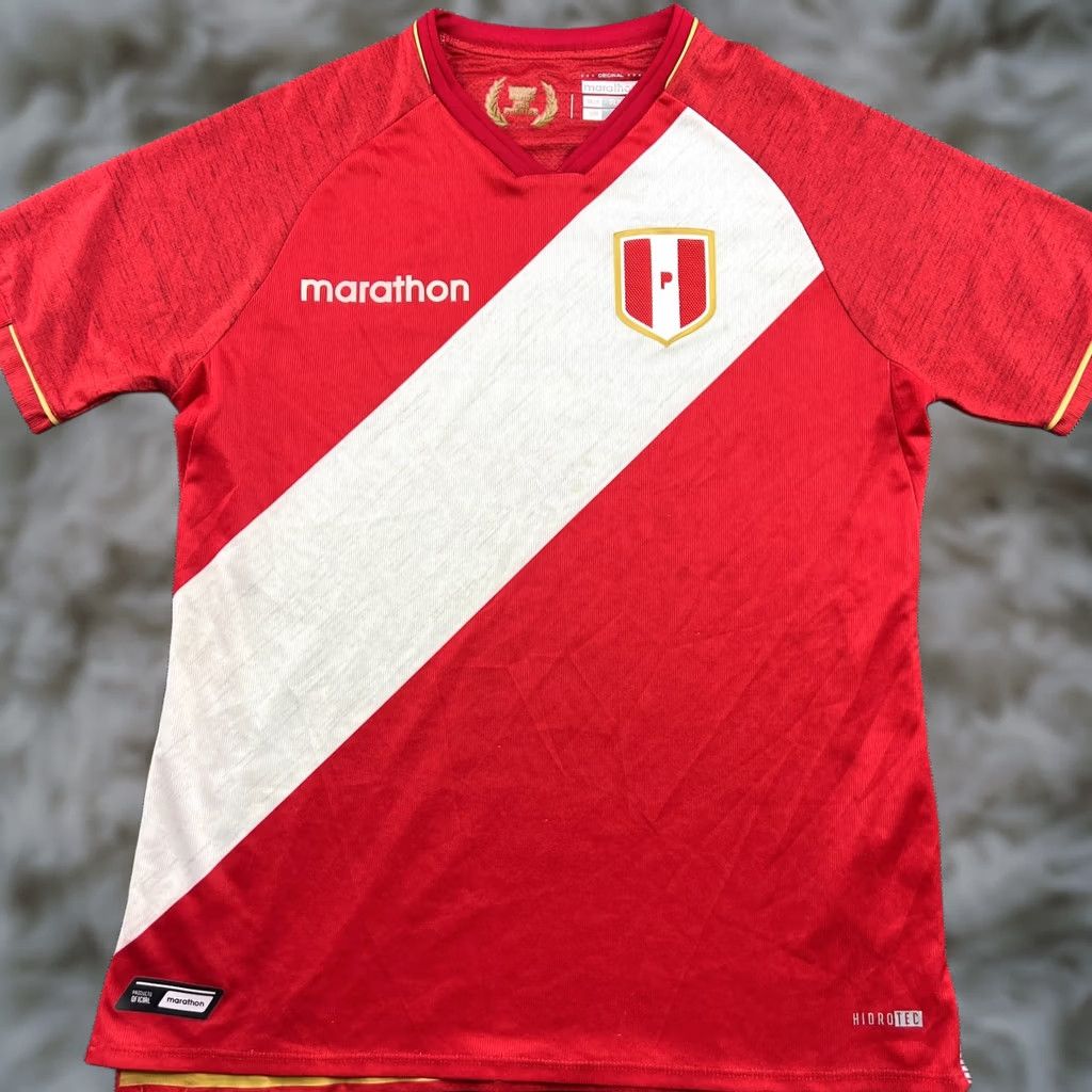 Vintage Marathon Peru 2020 2021 Away Football Jersey Mens Shirt Medium Camiseta Soccer Size US M / EU 48-50 / 2 - 1 Thumbnail