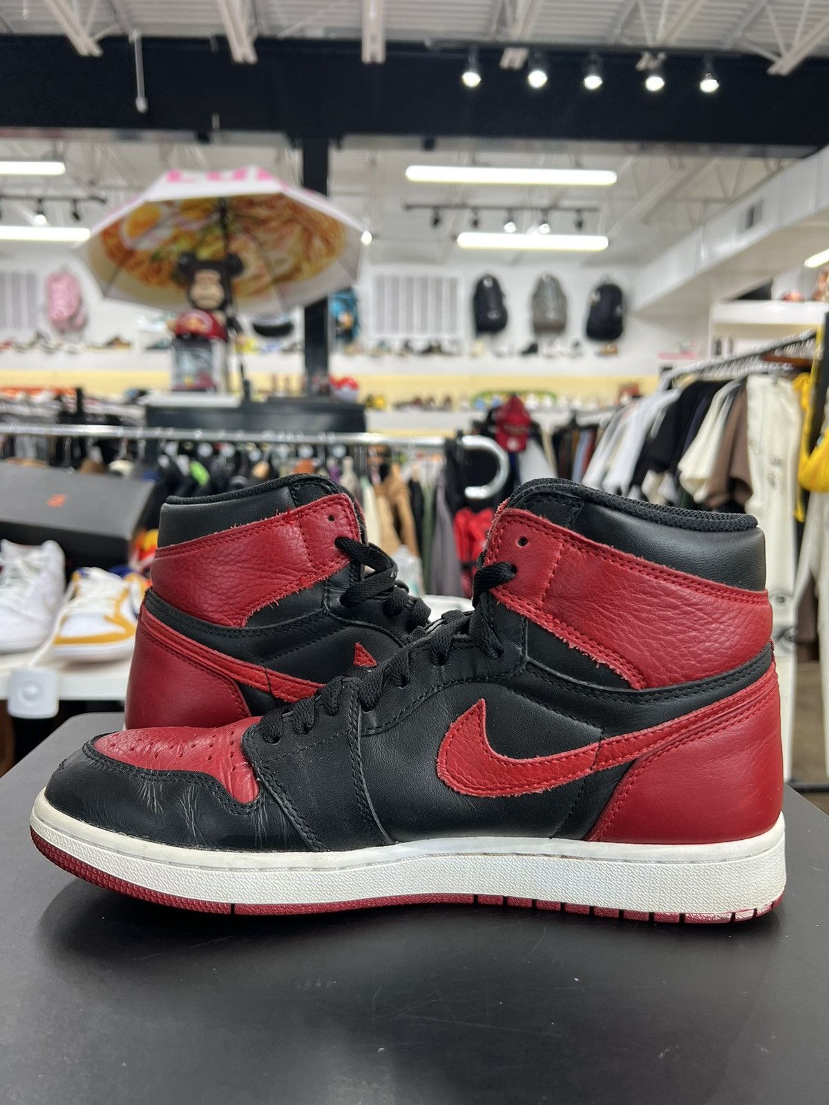 Jordan Brand × Nike Jordan 1 Bred Banned Sz. 8.5 (2016) Size US 8.5 / EU 41-42 - 3 Thumbnail