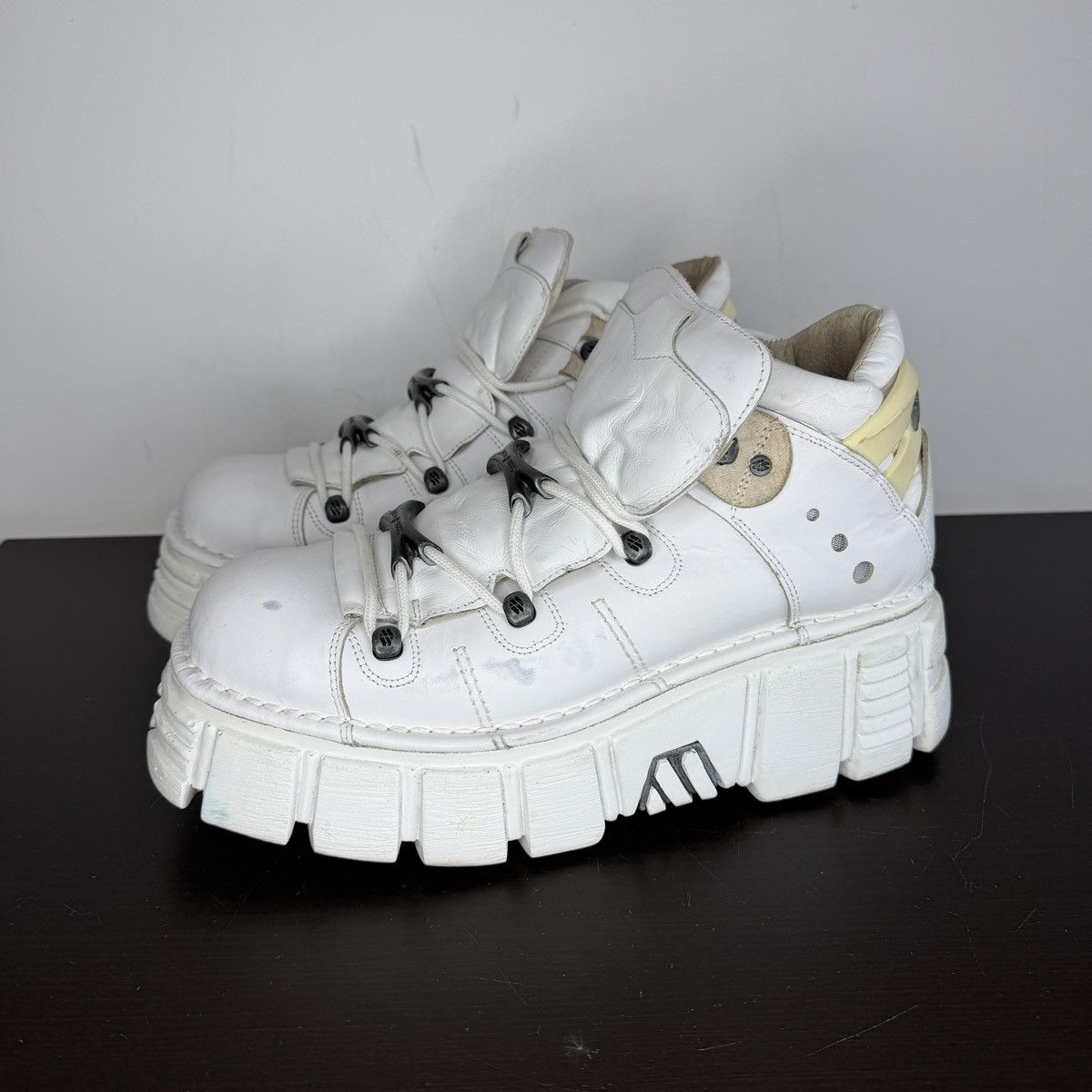 [NEW ROCK] M-TANK106N-V8 EU38 ホワイト New Rock New Rock M-Tank083-C1 boots | Grailed