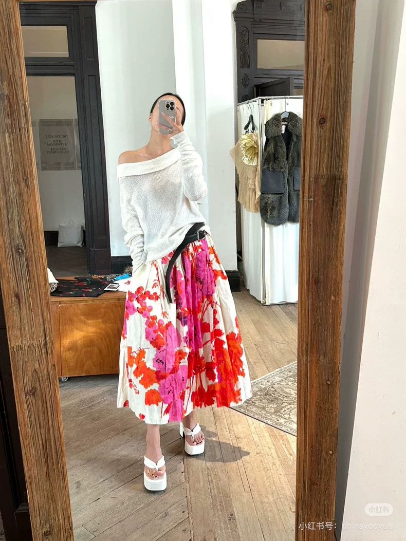 Dries Van Noten Dries Van Noten size:36 Red and white flower-patterned tro Size 22" - 4 Thumbnail