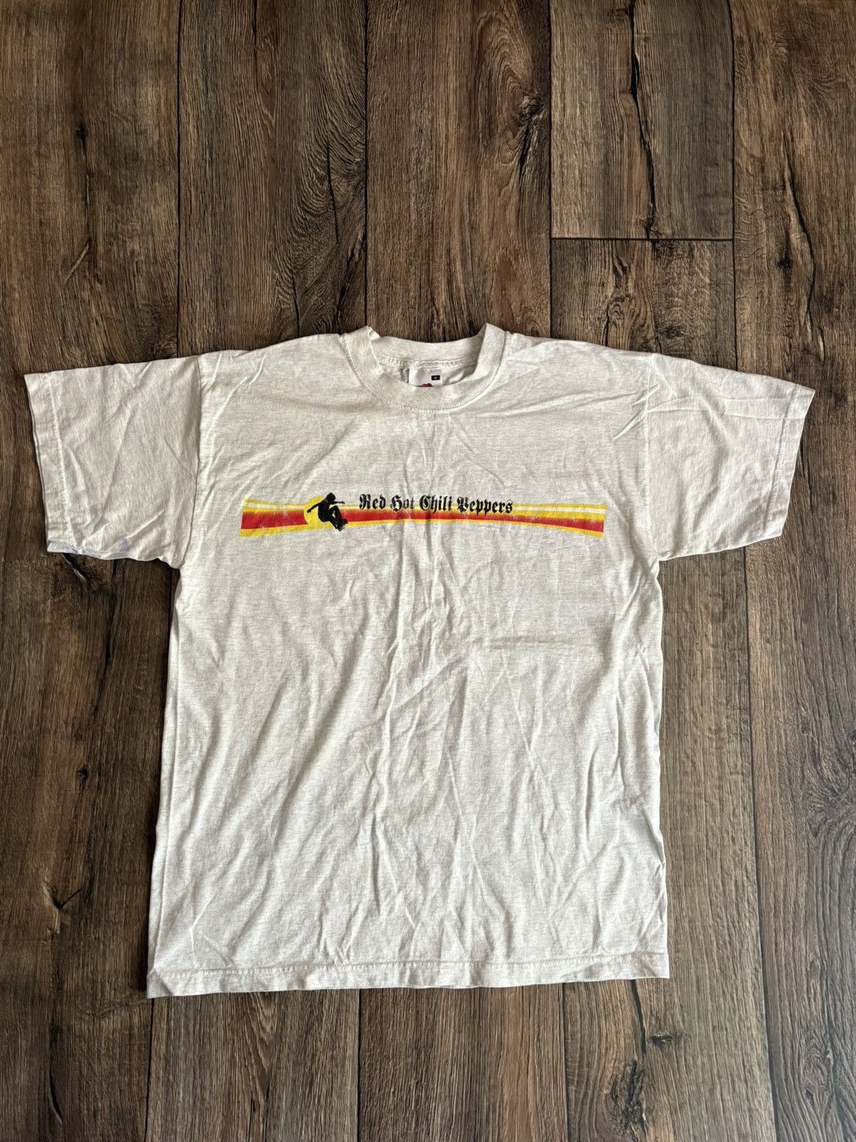 Vintage Red Hot Chili Peppers Skate Boy Rare Band T-Shirt